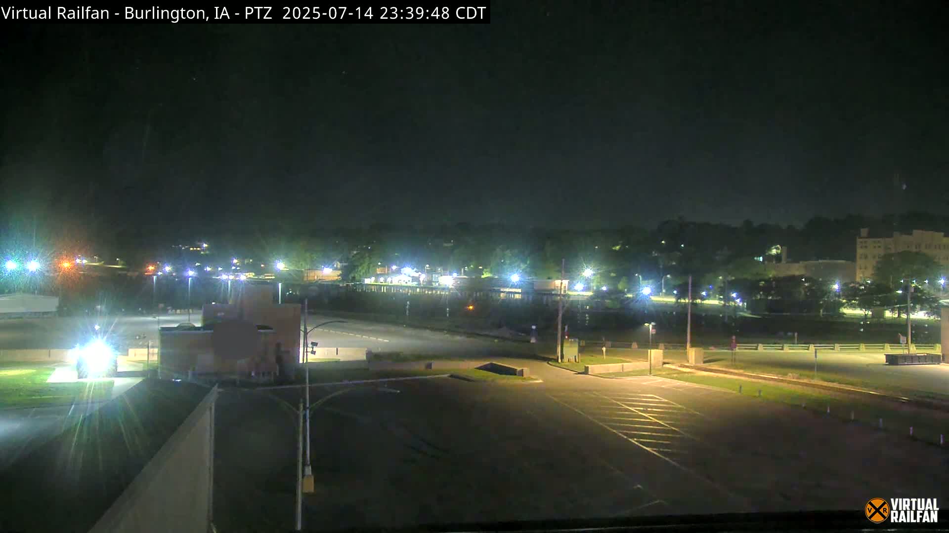 Burlington City & Mississippi River& BNSF Railway Burlington Station Live Cam - Burlington, Des Moines, Iowa, USA