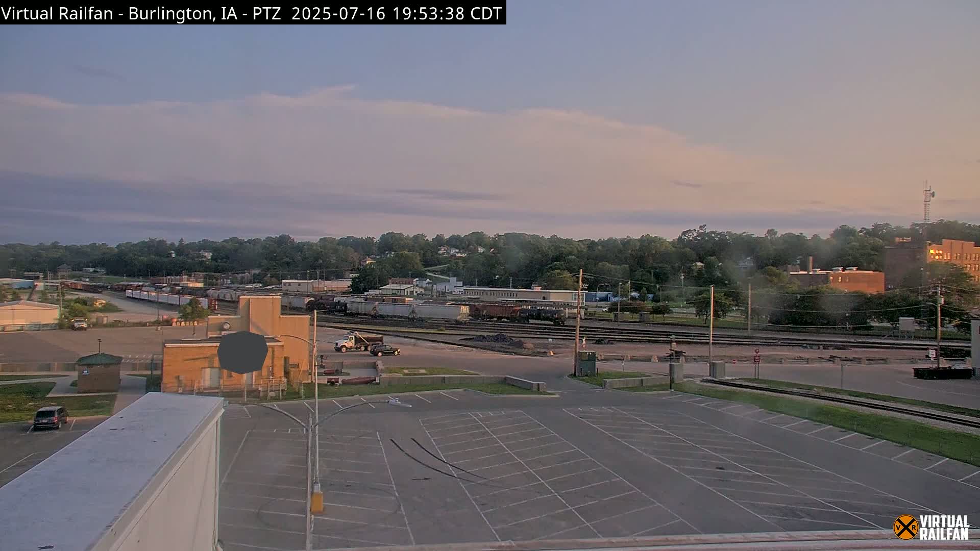 Burlington City & Mississippi River& BNSF Railway Burlington Station Live Cam - Burlington, Des Moines, Iowa, USA