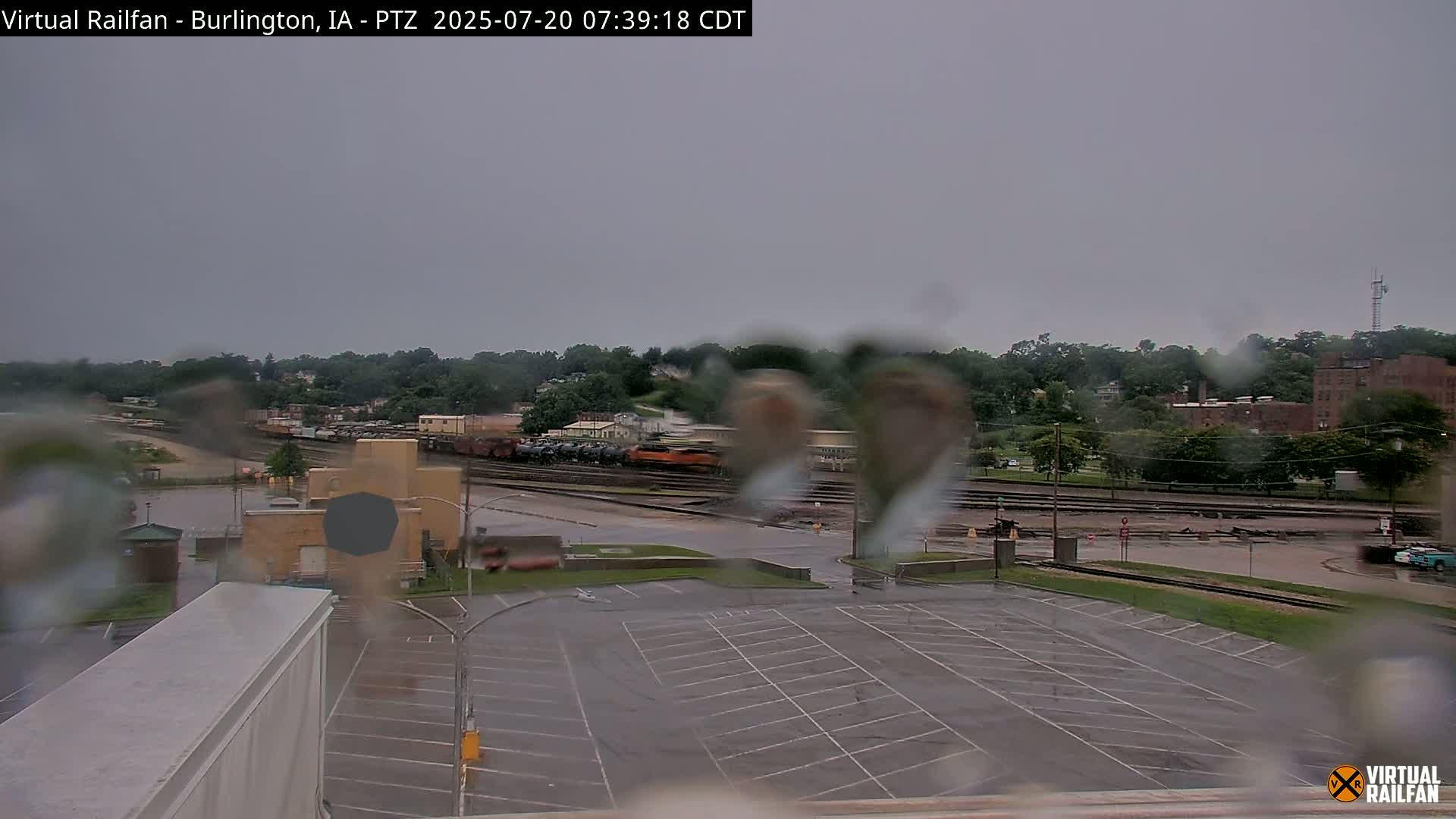 Burlington City & Mississippi River& BNSF Railway Burlington Station Live Cam - Burlington, Des Moines, Iowa, USA