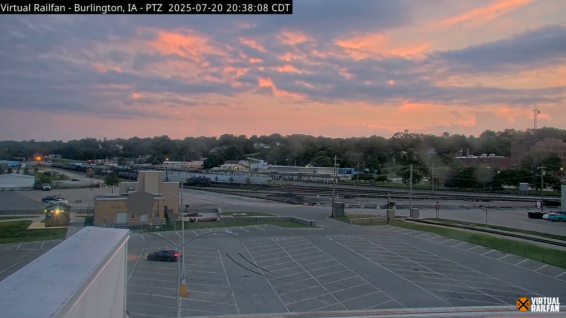 Burlington City & Mississippi River& BNSF Railway Burlington Station Live Cam - Burlington, Des Moines, Iowa, USA
