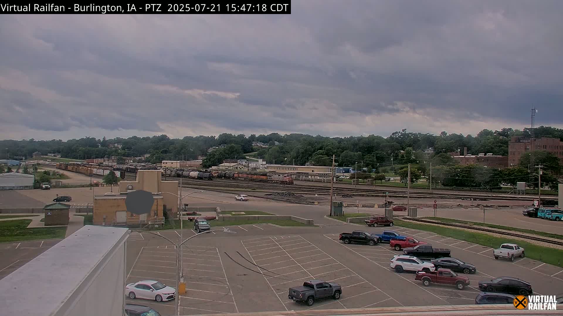 Burlington City & Mississippi River& BNSF Railway Burlington Station Live Cam - Burlington, Des Moines, Iowa, USA