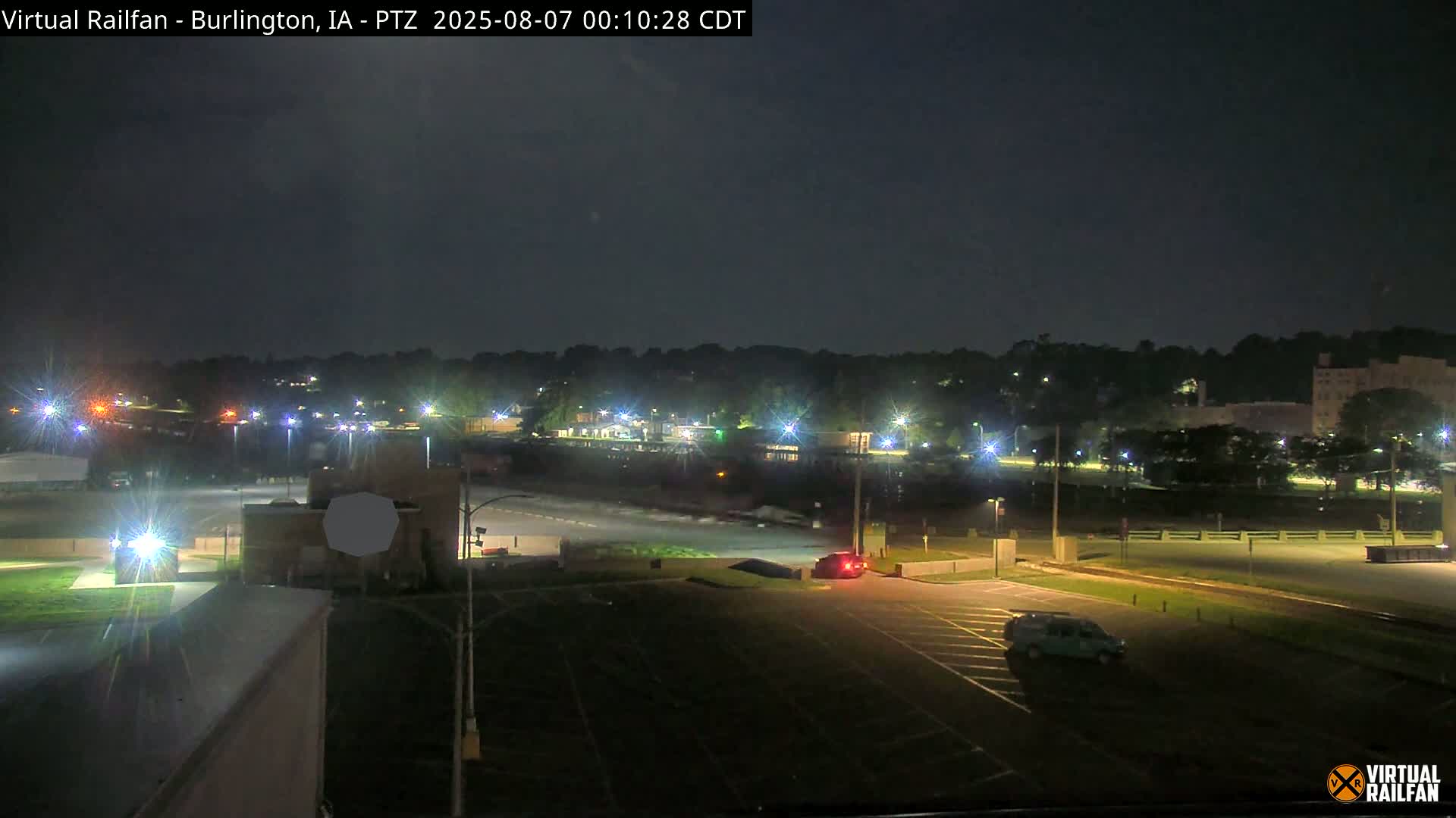 Burlington City & Mississippi River& BNSF Railway Burlington Station Live Cam - Burlington, Des Moines, Iowa, USA