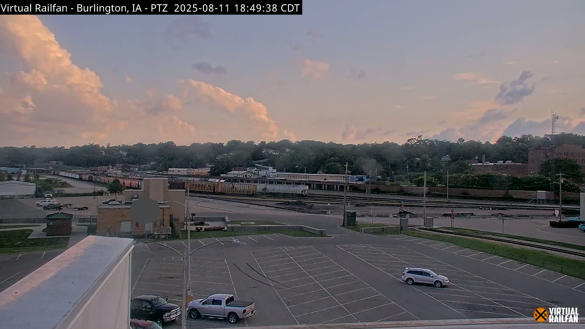 Burlington City & Mississippi River& BNSF Railway Burlington Station Live Cam - Burlington, Des Moines, Iowa, USA