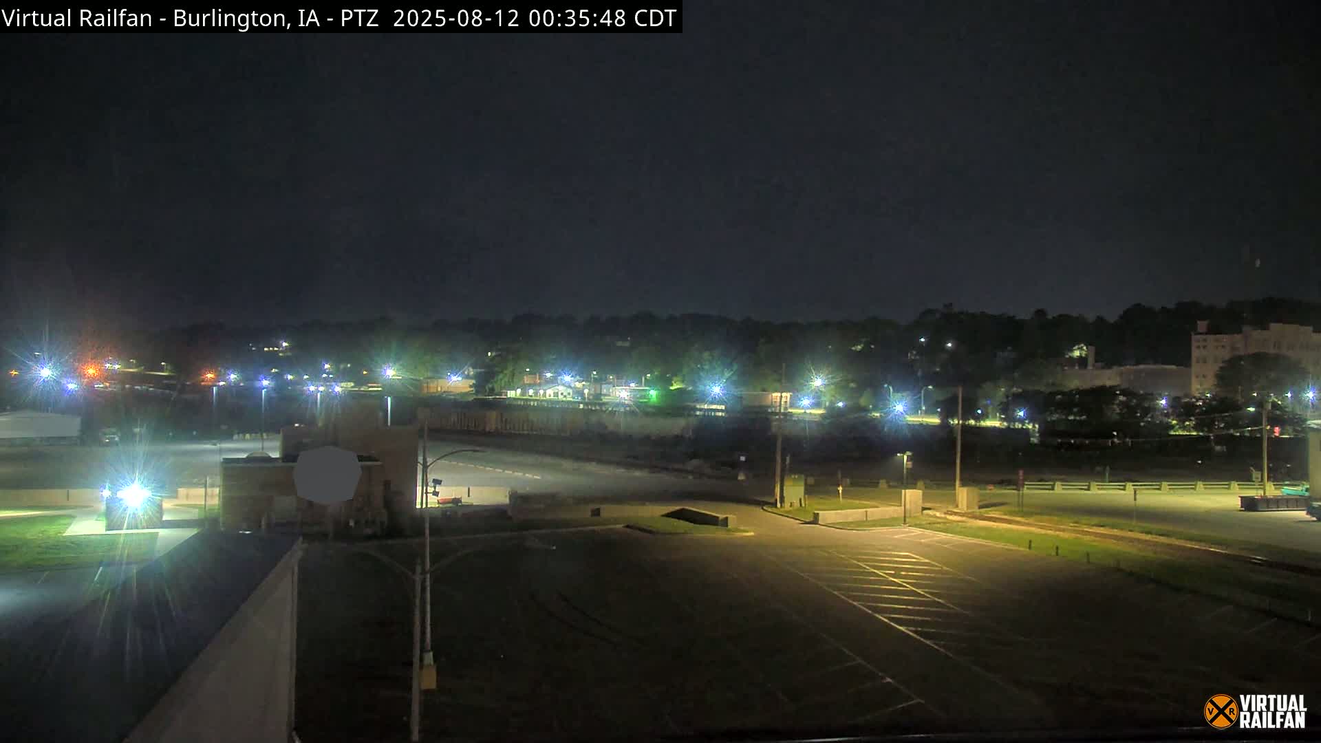 Burlington City & Mississippi River& BNSF Railway Burlington Station Live Cam - Burlington, Des Moines, Iowa, USA