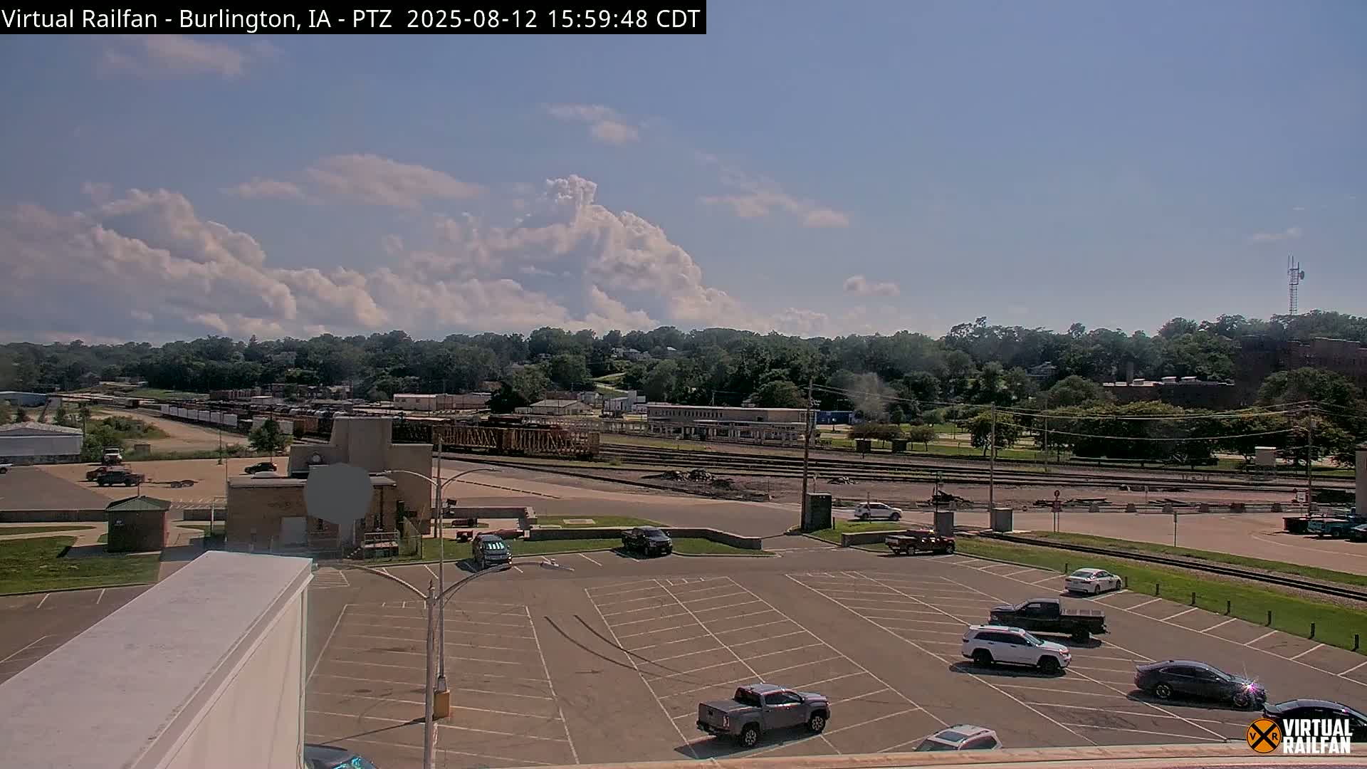 Burlington City & Mississippi River& BNSF Railway Burlington Station Live Cam - Burlington, Des Moines, Iowa, USA