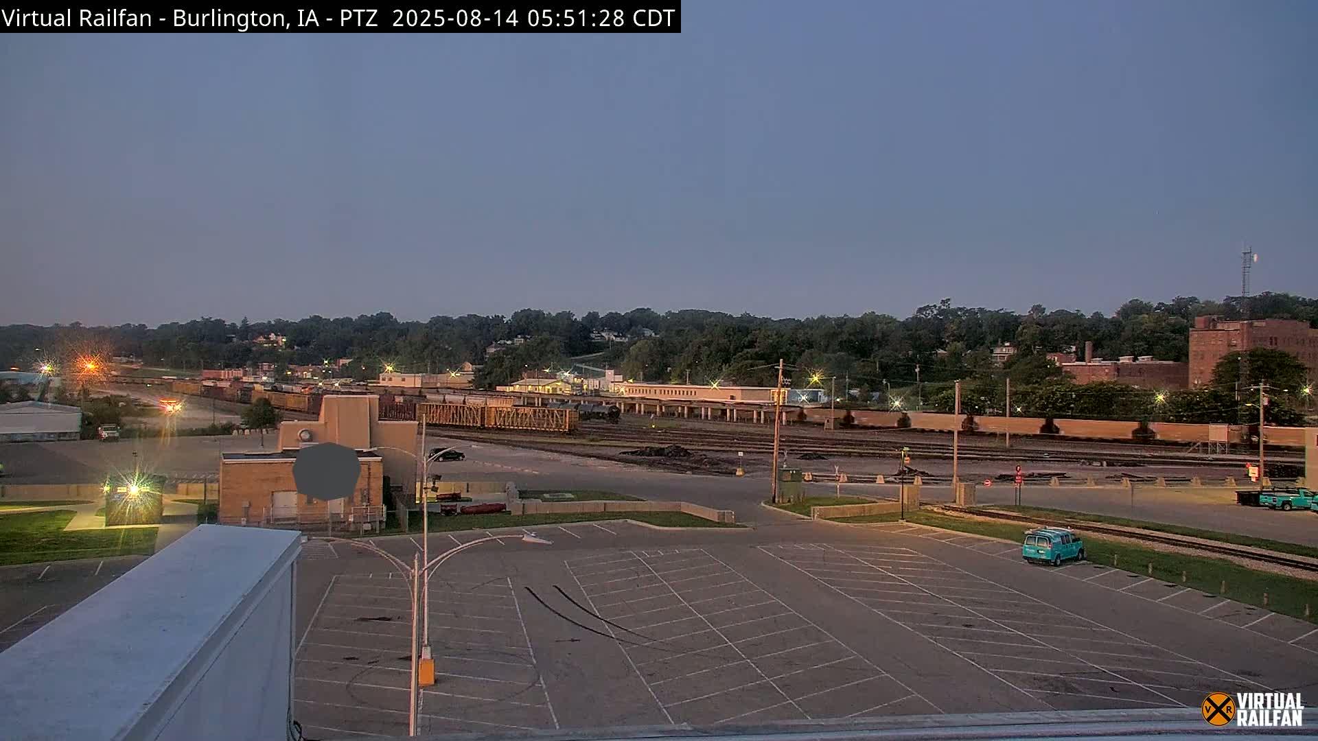 Burlington City & Mississippi River& BNSF Railway Burlington Station Live Cam - Burlington, Des Moines, Iowa, USA