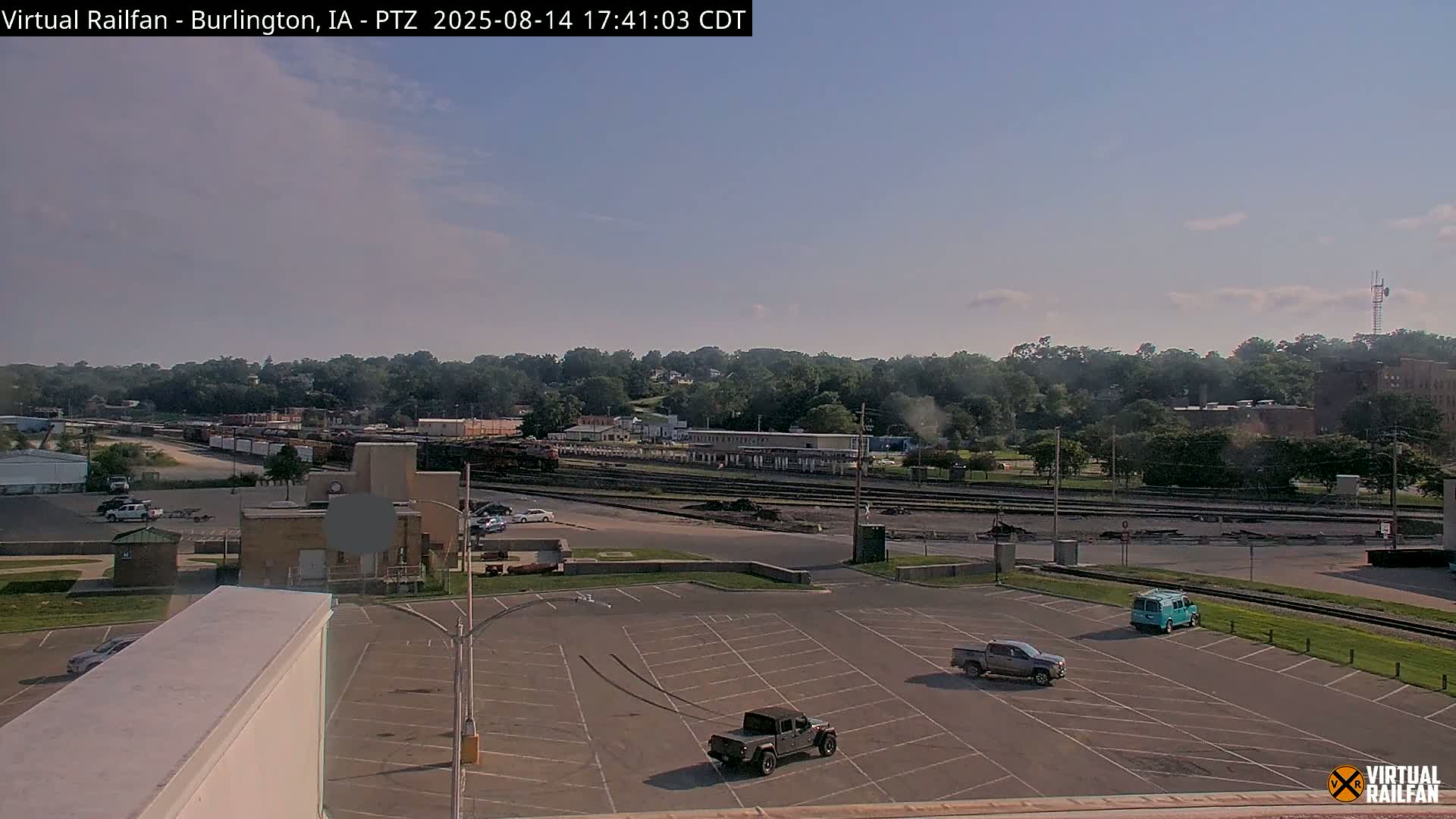 Burlington City & Mississippi River& BNSF Railway Burlington Station Live Cam - Burlington, Des Moines, Iowa, USA