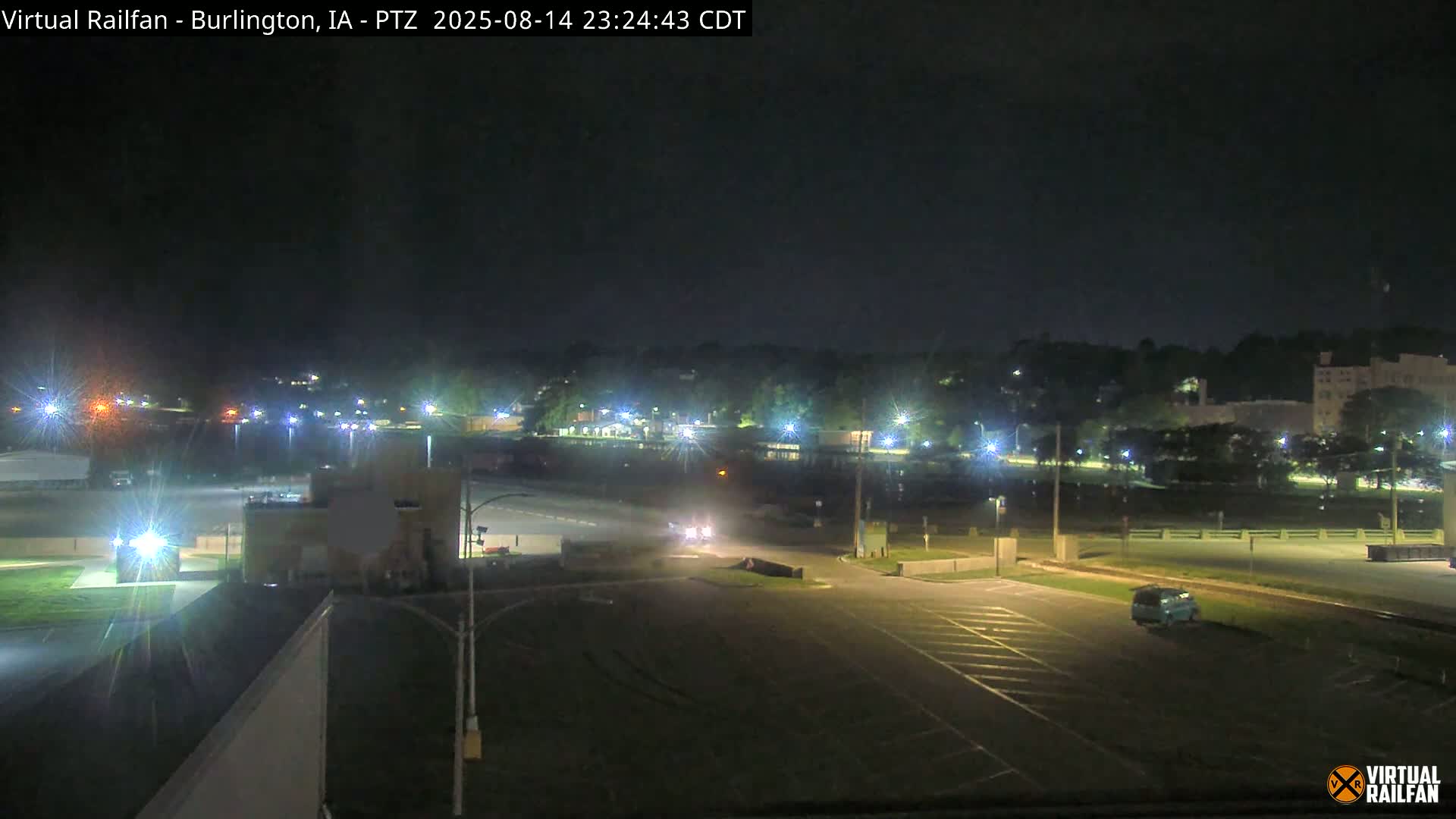 Burlington City & Mississippi River& BNSF Railway Burlington Station Live Cam - Burlington, Des Moines, Iowa, USA