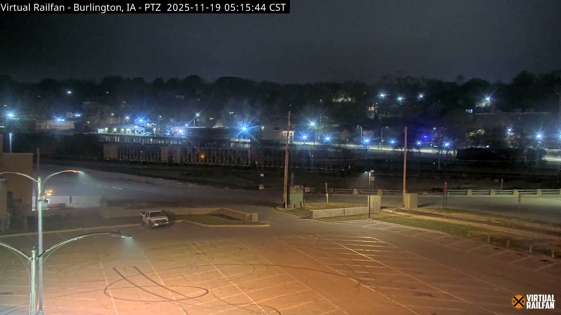 Burlington City & Mississippi River& BNSF Railway Burlington Station Live Cam - Burlington, Des Moines, Iowa, USA