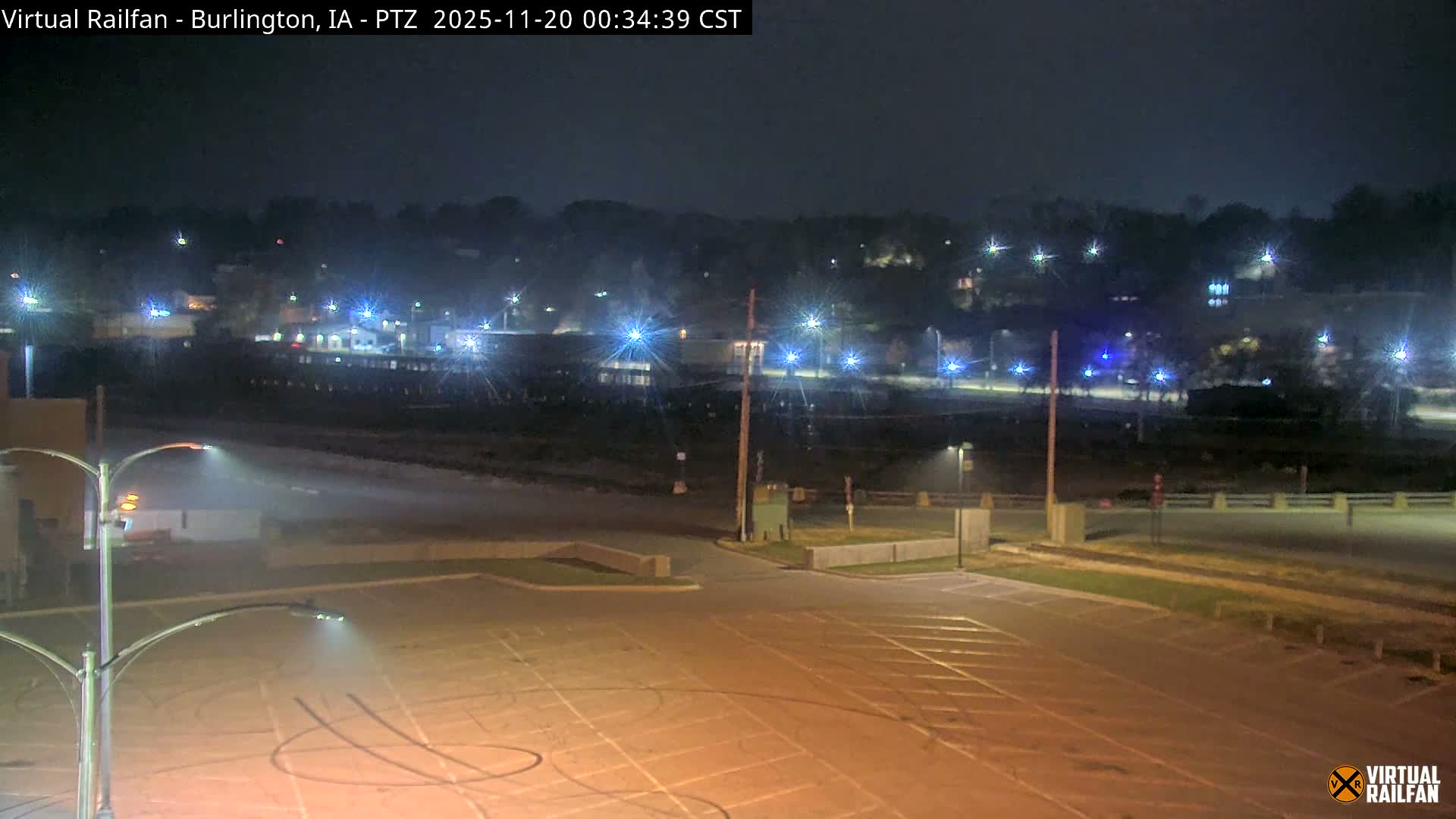 Burlington City & Mississippi River& BNSF Railway Burlington Station Live Cam - Burlington, Des Moines, Iowa, USA