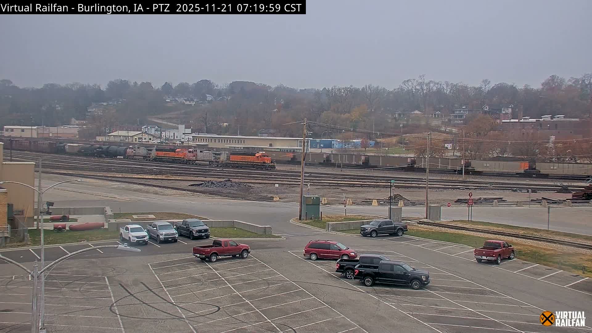 Burlington City & Mississippi River& BNSF Railway Burlington Station Live Cam - Burlington, Des Moines, Iowa, USA
