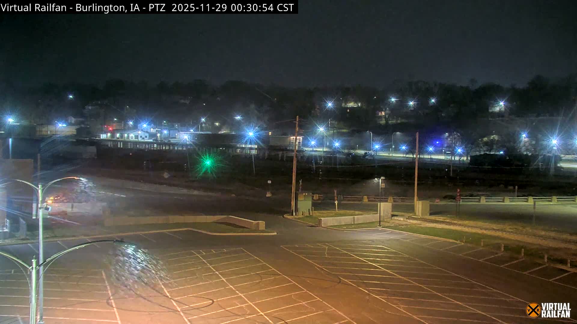 Burlington City & Mississippi River& BNSF Railway Burlington Station Live Cam - Burlington, Des Moines, Iowa, USA