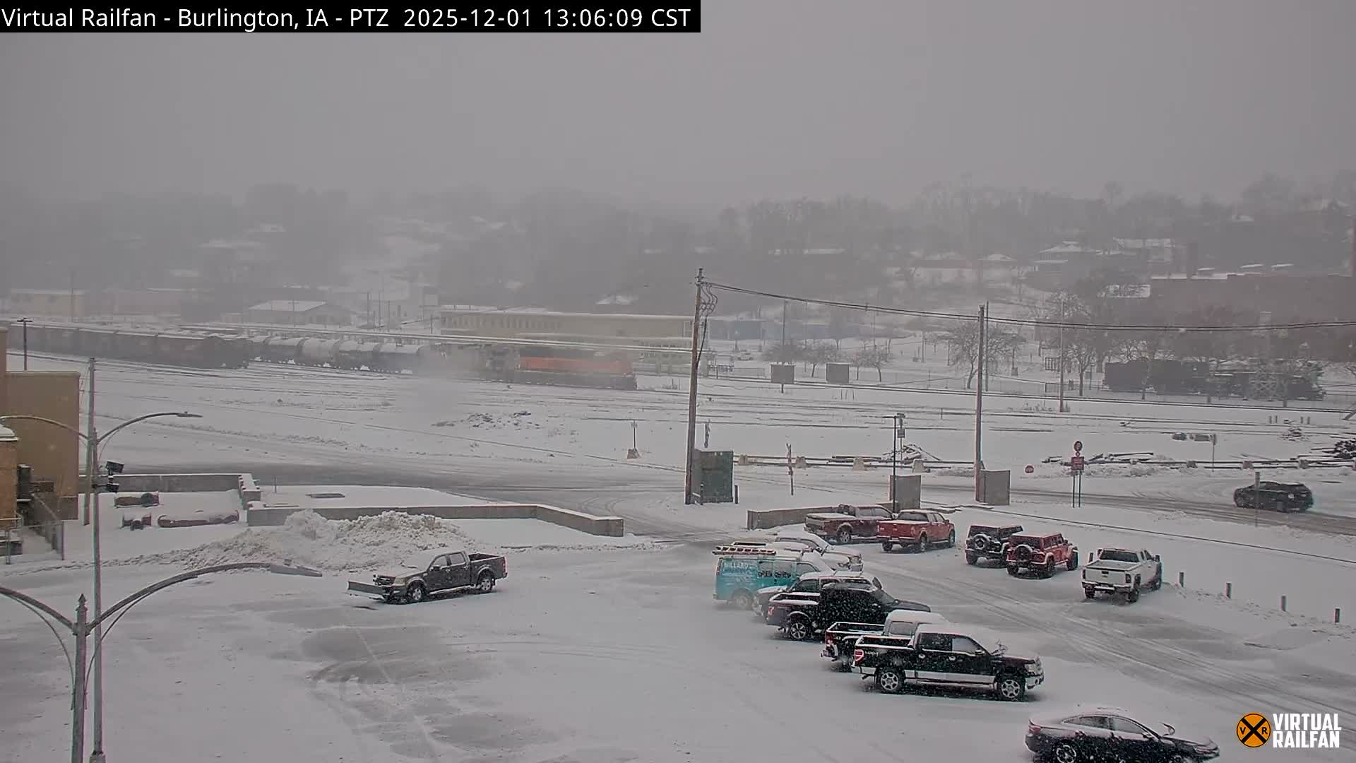 Burlington City & Mississippi River& BNSF Railway Burlington Station Live Cam - Burlington, Des Moines, Iowa, USA