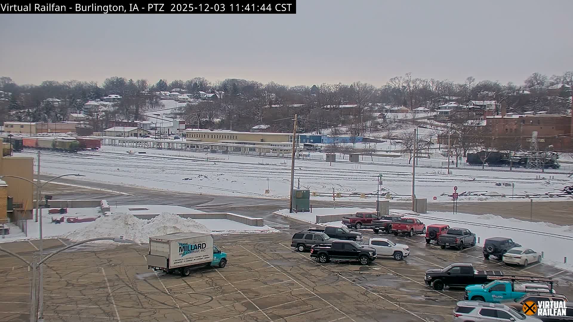 Burlington City & Mississippi River& BNSF Railway Burlington Station Live Cam - Burlington, Des Moines, Iowa, USA