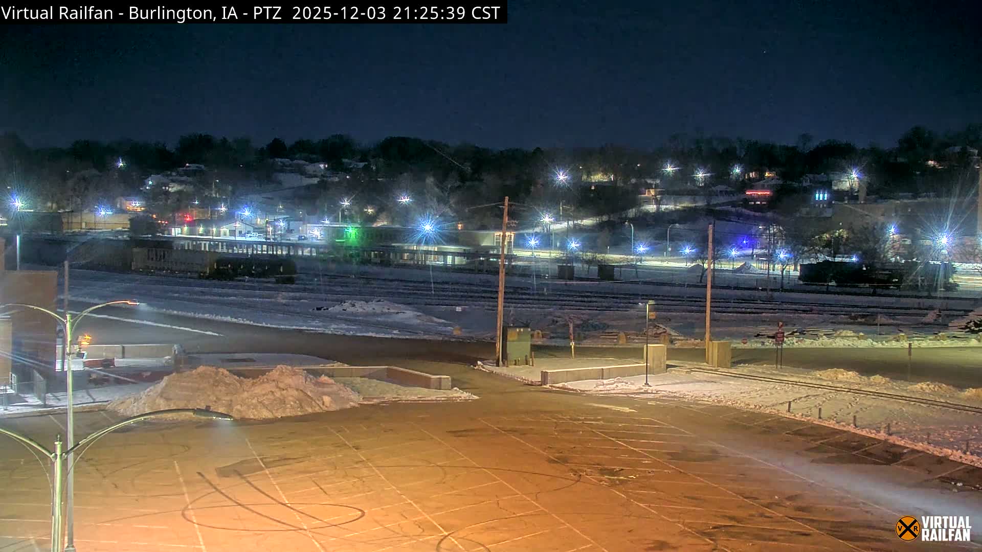 Burlington City & Mississippi River& BNSF Railway Burlington Station Live Cam - Burlington, Des Moines, Iowa, USA