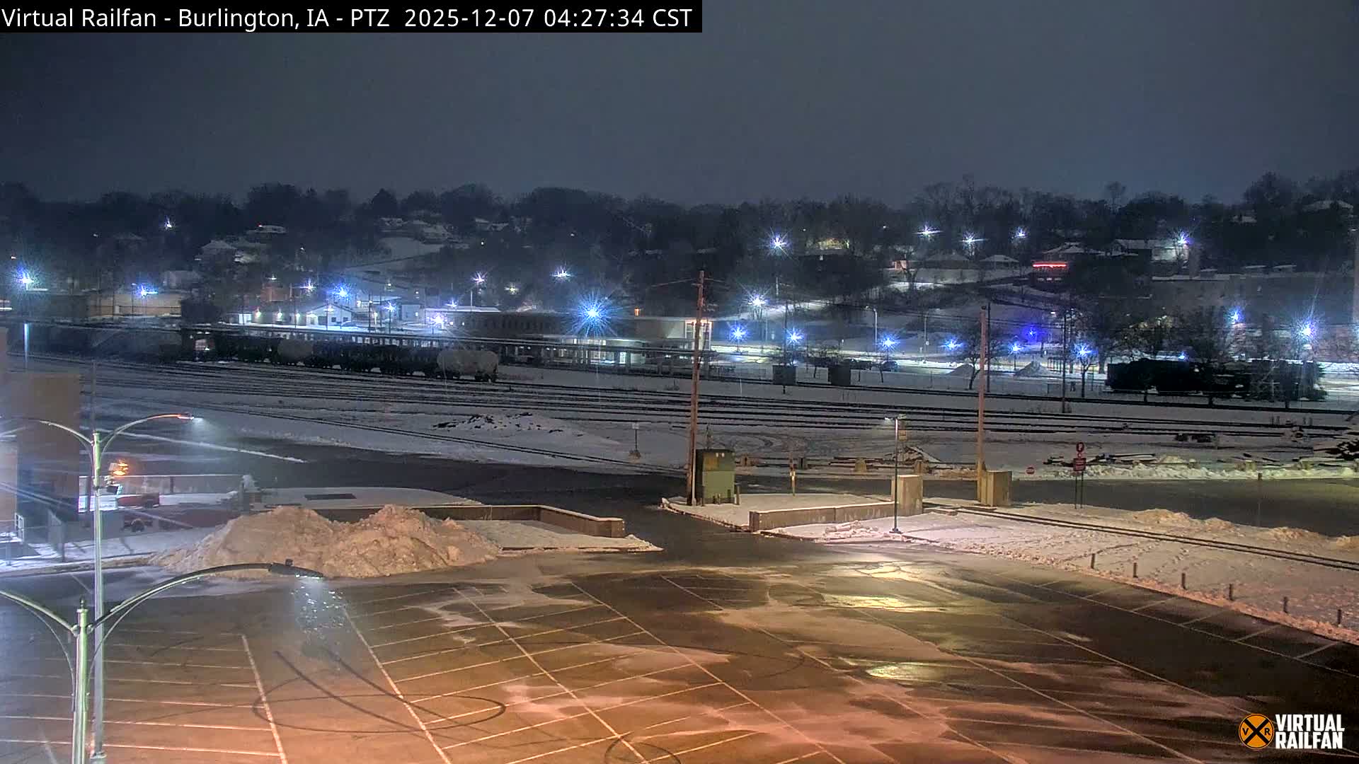 Burlington City & Mississippi River& BNSF Railway Burlington Station Live Cam - Burlington, Des Moines, Iowa, USA