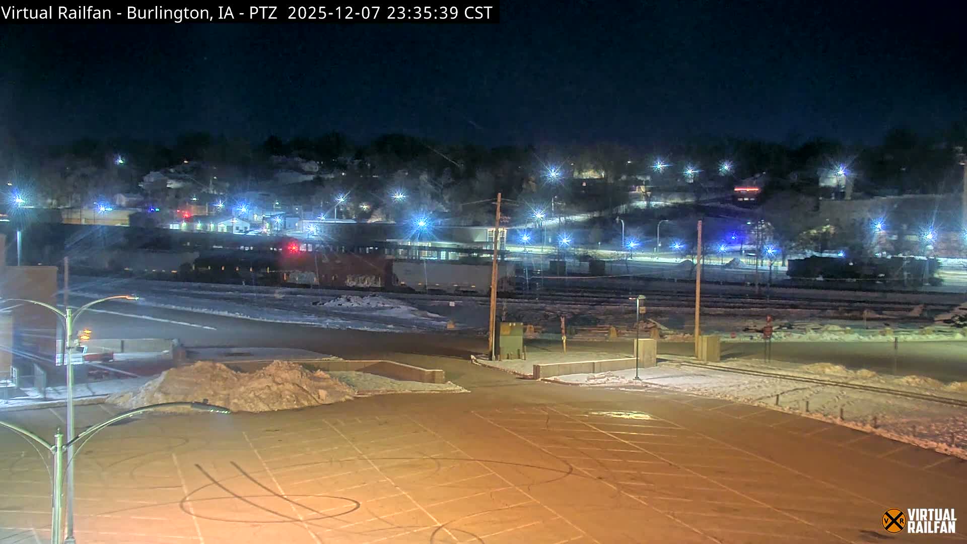 Burlington City & Mississippi River& BNSF Railway Burlington Station Live Cam - Burlington, Des Moines, Iowa, USA