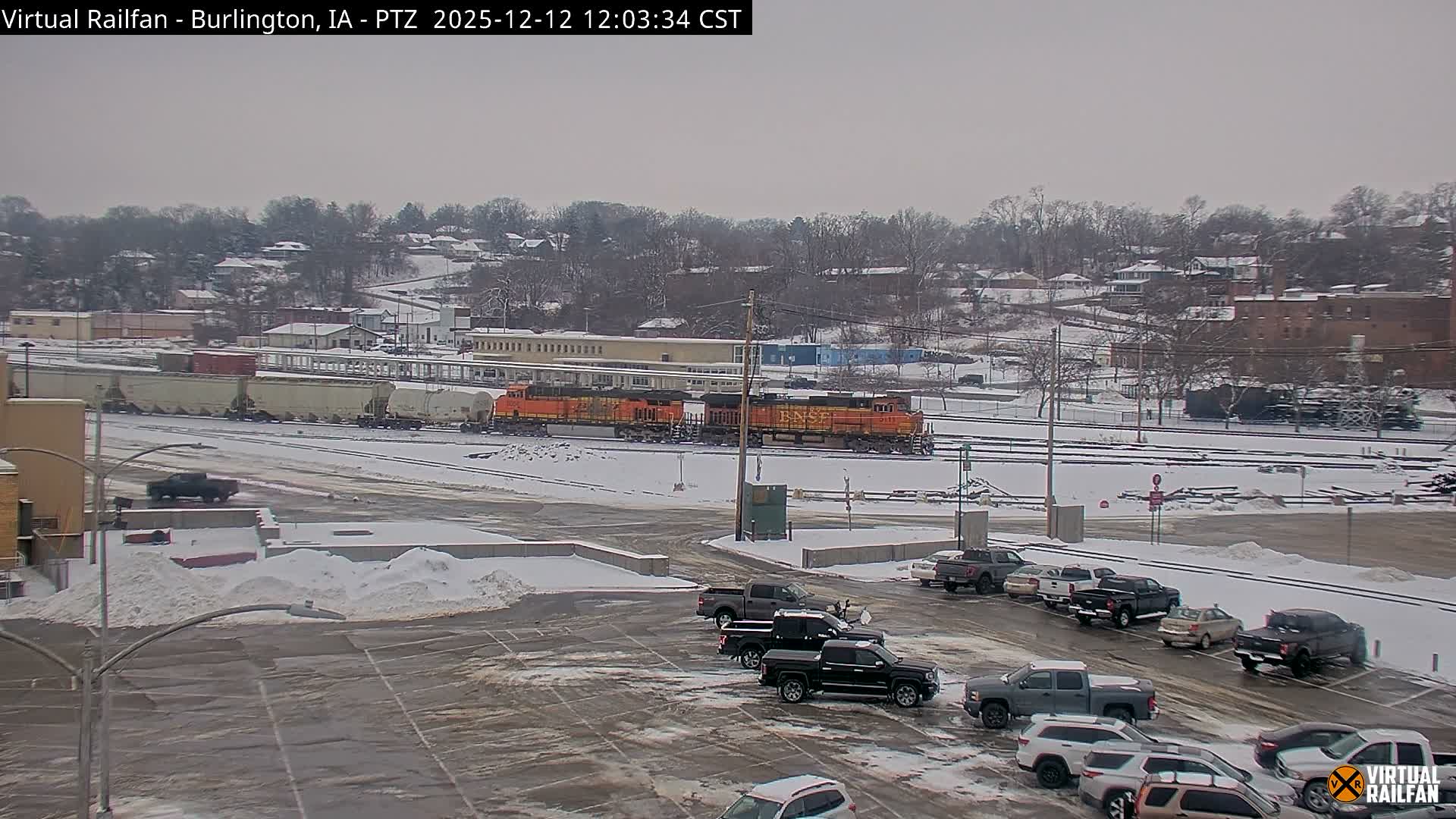 Burlington City & Mississippi River& BNSF Railway Burlington Station Live Cam - Burlington, Des Moines, Iowa, USA