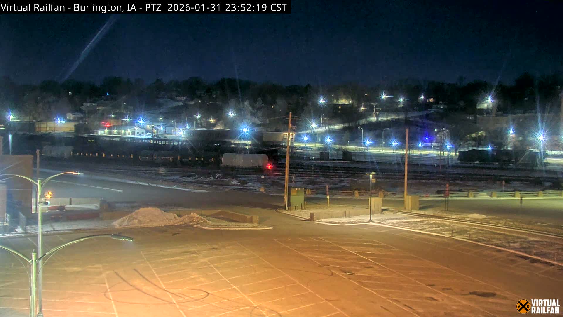 Burlington City & Mississippi River& BNSF Railway Burlington Station Live Cam - Burlington, Des Moines, Iowa, USA