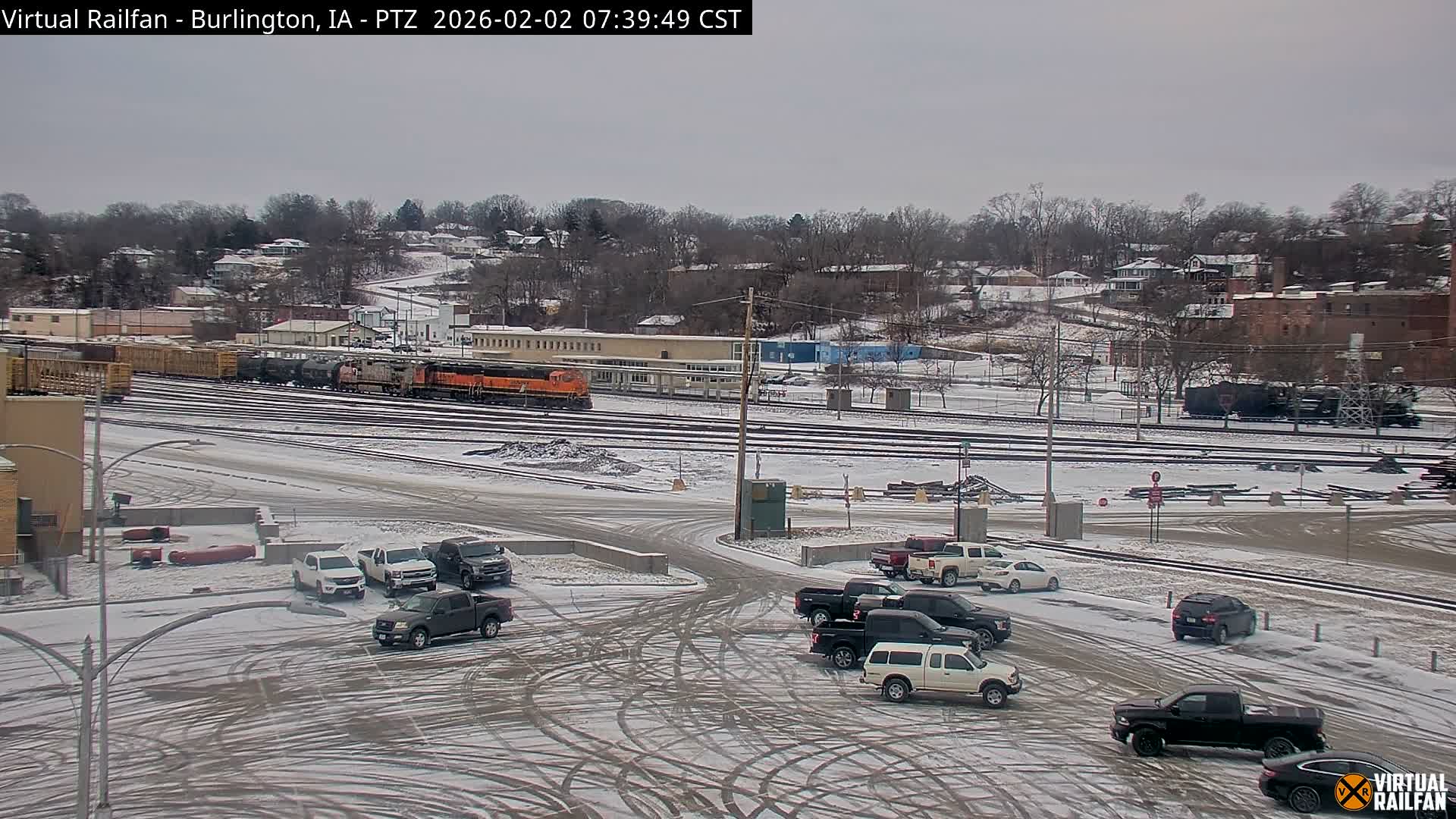Burlington City & Mississippi River& BNSF Railway Burlington Station Live Cam - Burlington, Des Moines, Iowa, USA