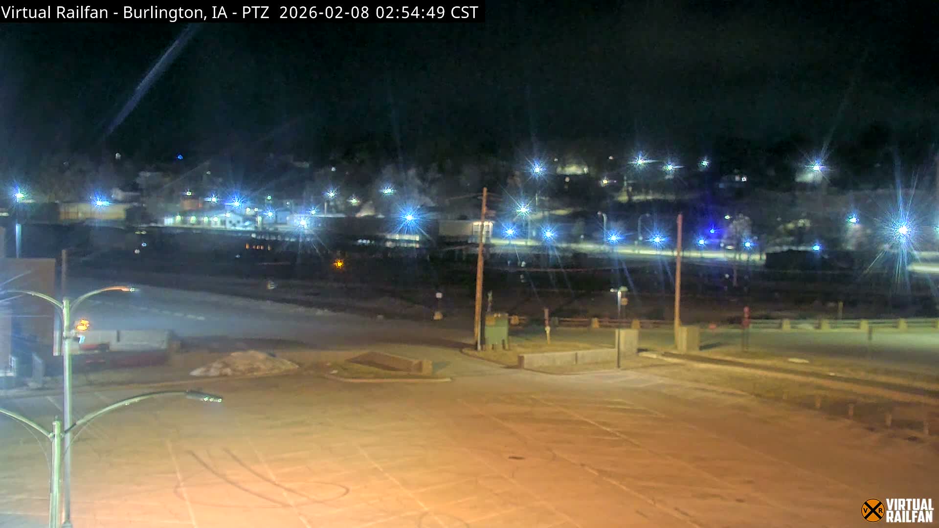 Burlington City & Mississippi River& BNSF Railway Burlington Station Live Cam - Burlington, Des Moines, Iowa, USA