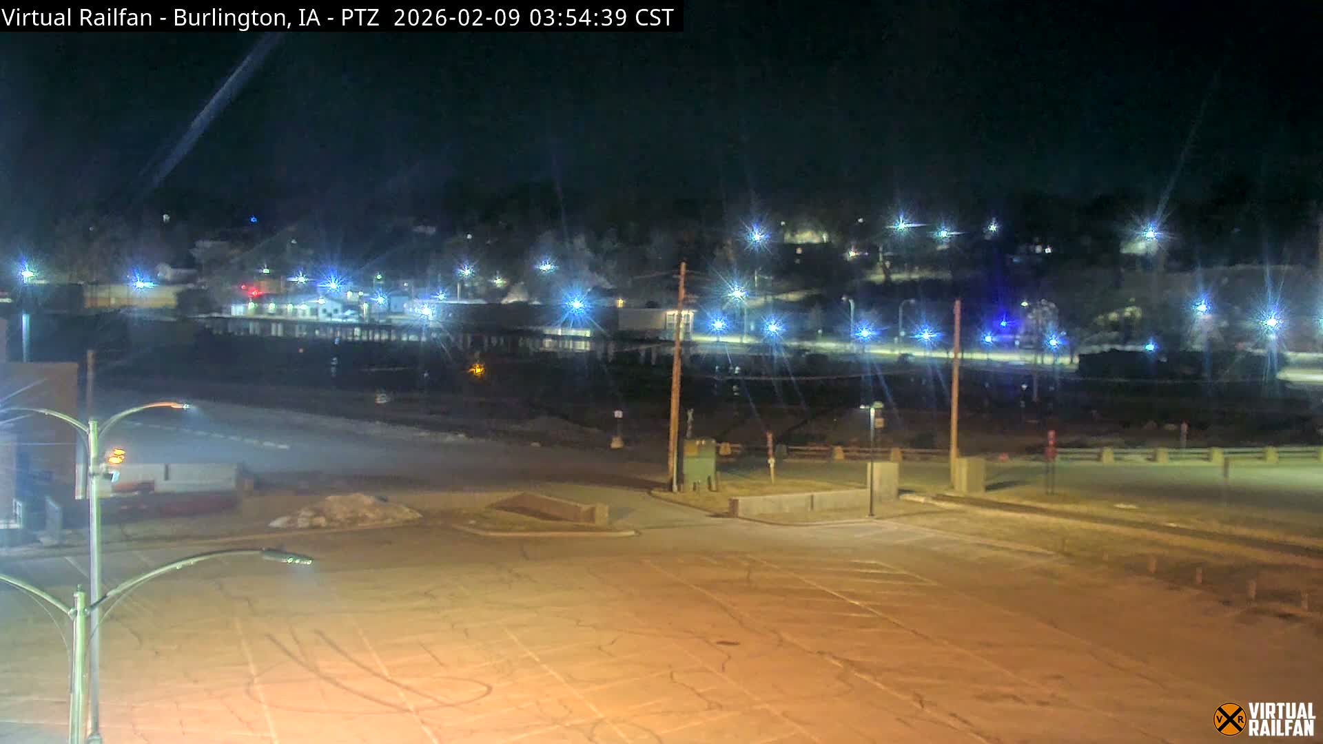 Burlington City & Mississippi River& BNSF Railway Burlington Station Live Cam - Burlington, Des Moines, Iowa, USA