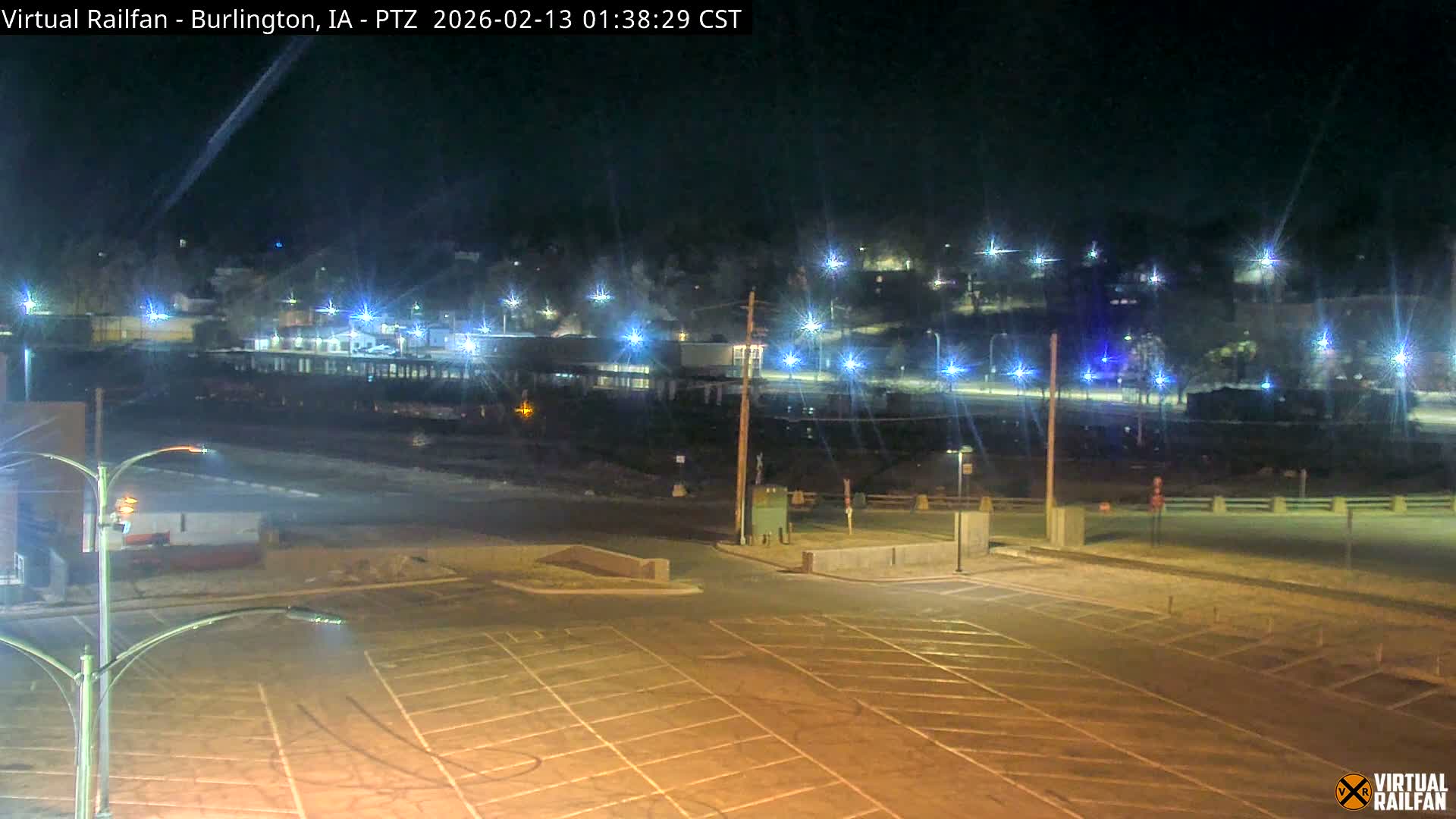 Burlington City & Mississippi River& BNSF Railway Burlington Station Live Cam - Burlington, Des Moines, Iowa, USA