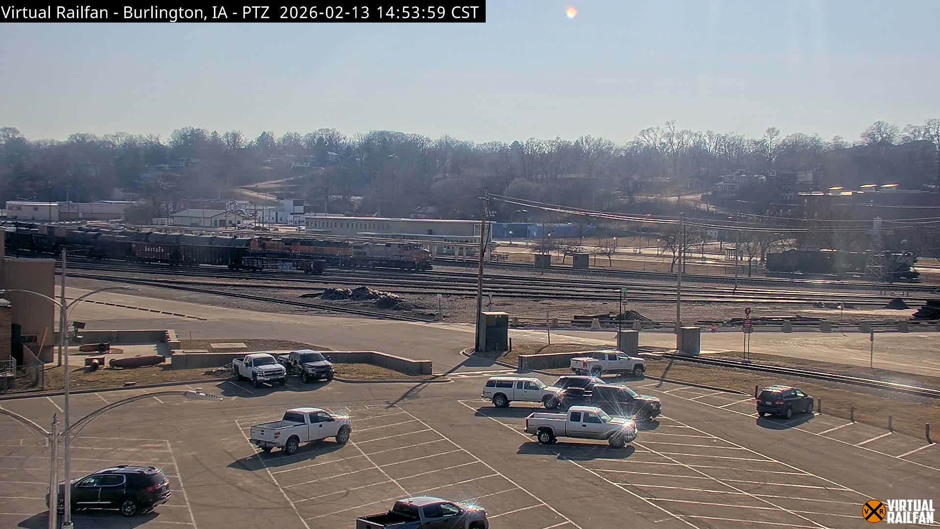 Burlington City & Mississippi River& BNSF Railway Burlington Station Live Cam - Burlington, Des Moines, Iowa, USA