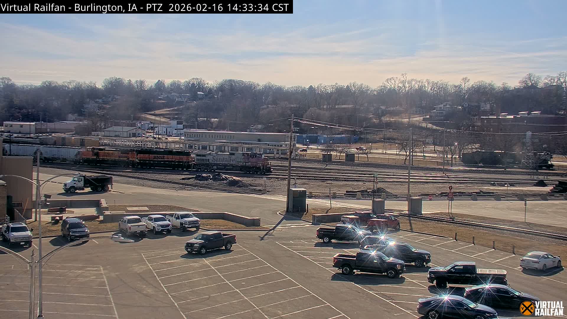 Burlington City & Mississippi River& BNSF Railway Burlington Station Live Cam - Burlington, Des Moines, Iowa, USA