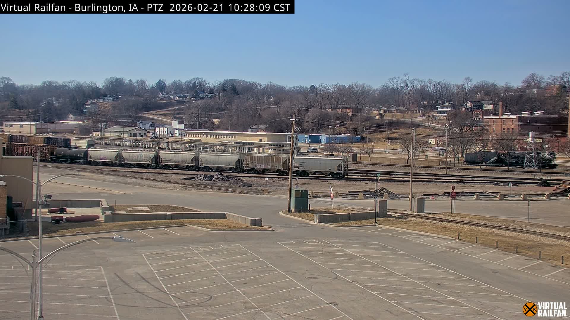 Burlington City & Mississippi River& BNSF Railway Burlington Station Live Cam - Burlington, Des Moines, Iowa, USA