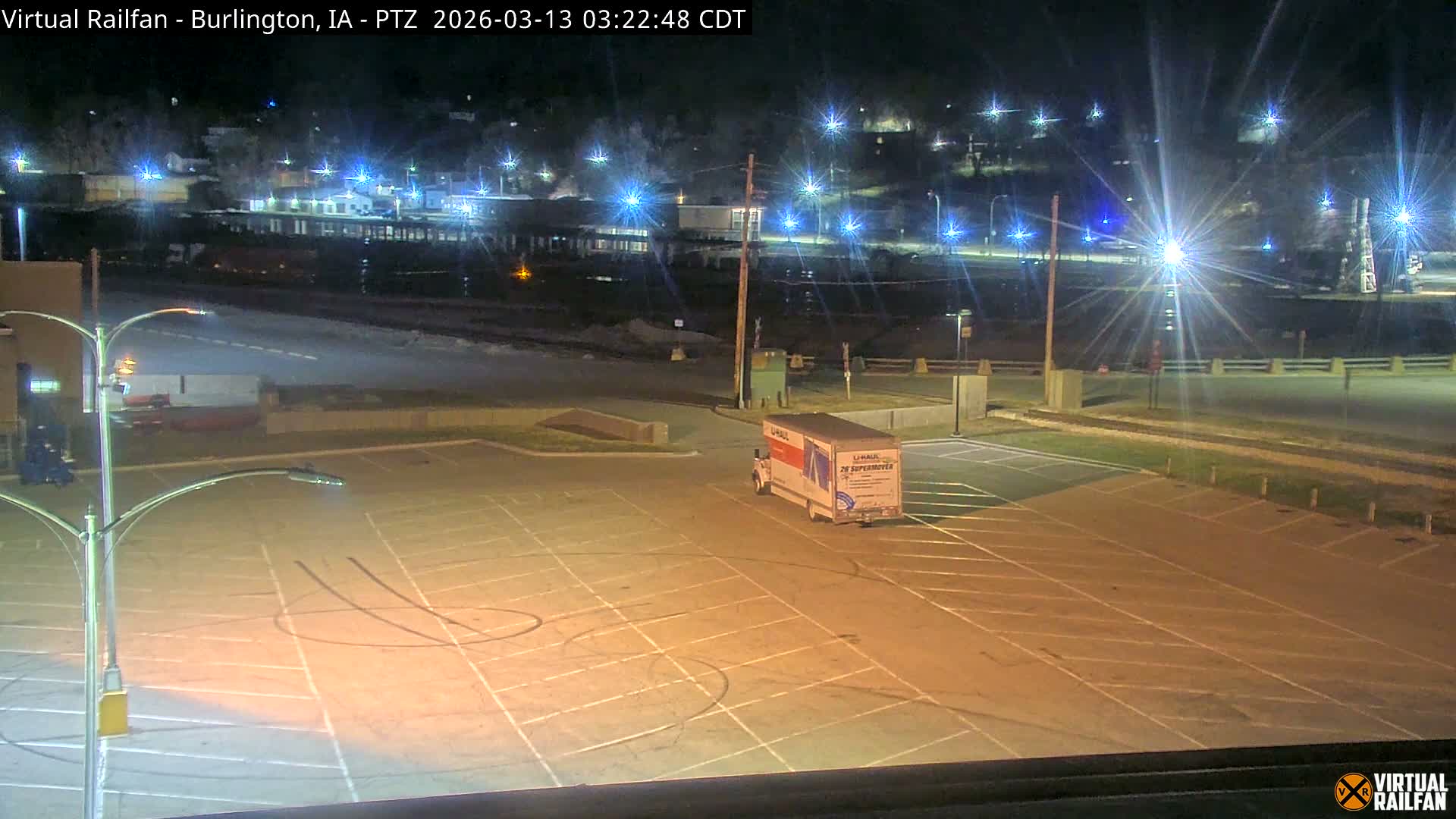 Burlington City & Mississippi River& BNSF Railway Burlington Station Live Cam - Burlington, Des Moines, Iowa, USA