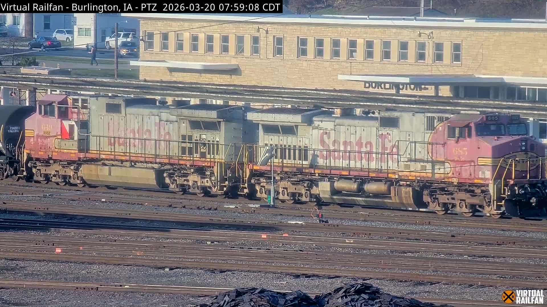 Burlington City & Mississippi River& BNSF Railway Burlington Station Live Cam - Burlington, Des Moines, Iowa, USA