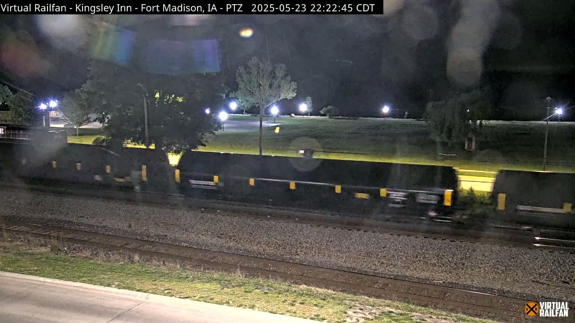 Fort Madison Bridge & Mississippi River & Fort Madison Train Amtrak Station Live Cam - Fort Madison, Lee, Iowa, USA