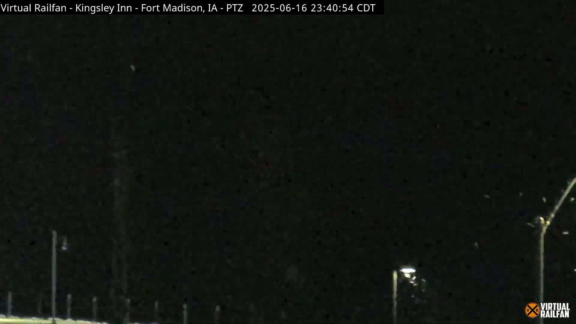 Fort Madison Bridge & Mississippi River & Fort Madison Train Amtrak Station Live Cam - Fort Madison, Lee, Iowa, USA