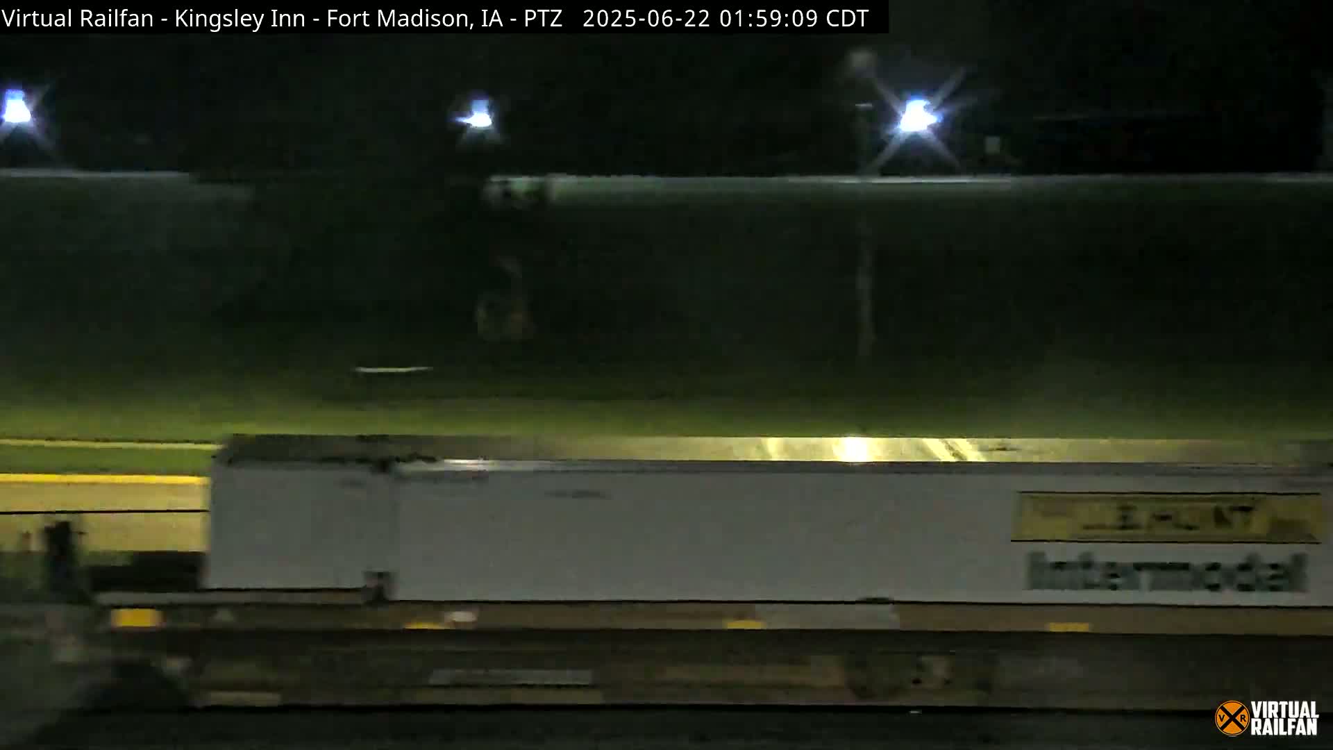 Fort Madison Bridge & Mississippi River & Fort Madison Train Amtrak Station Live Cam - Fort Madison, Lee, Iowa, USA