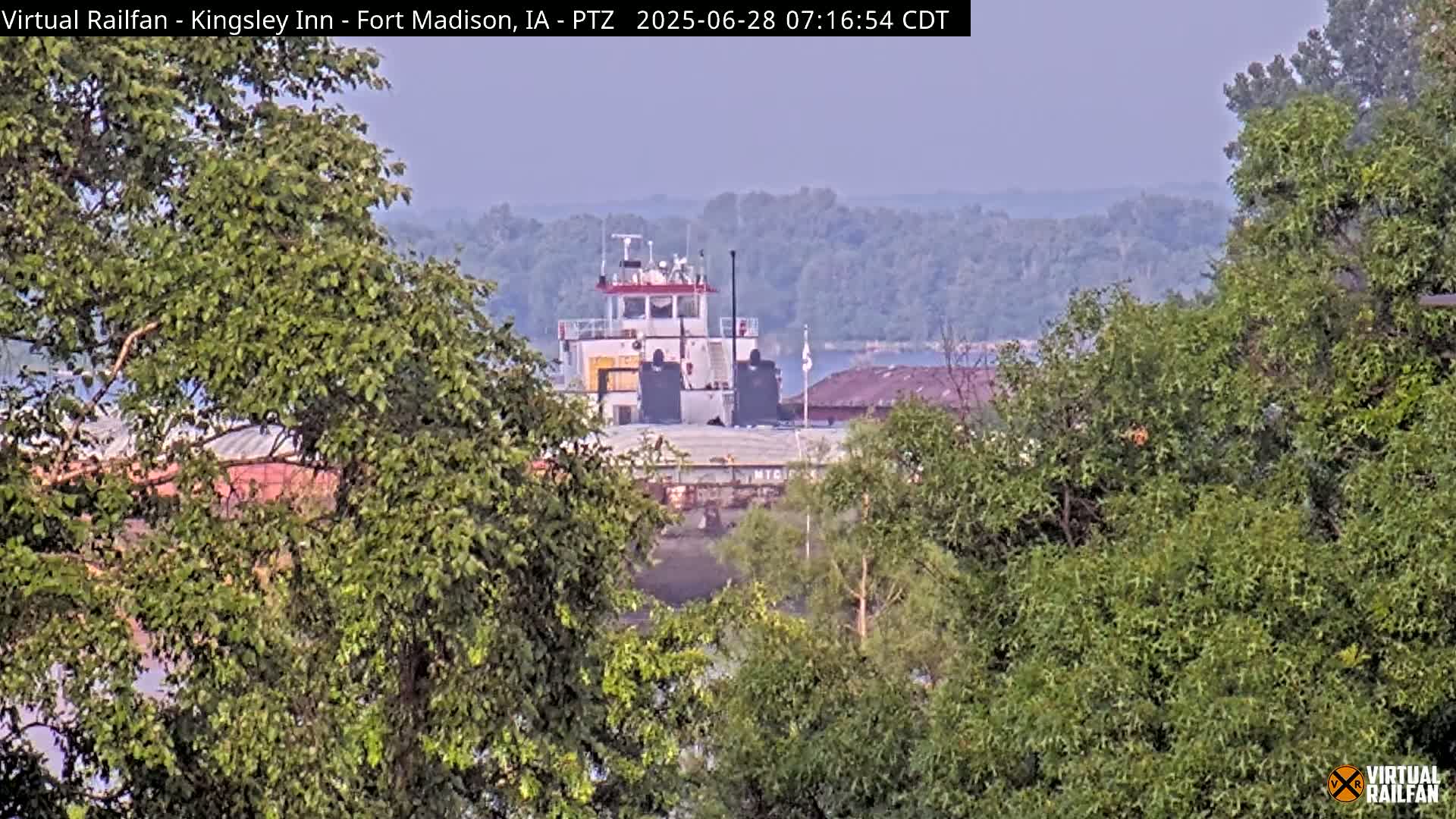 Fort Madison Bridge & Mississippi River & Fort Madison Train Amtrak Station Live Cam - Fort Madison, Lee, Iowa, USA