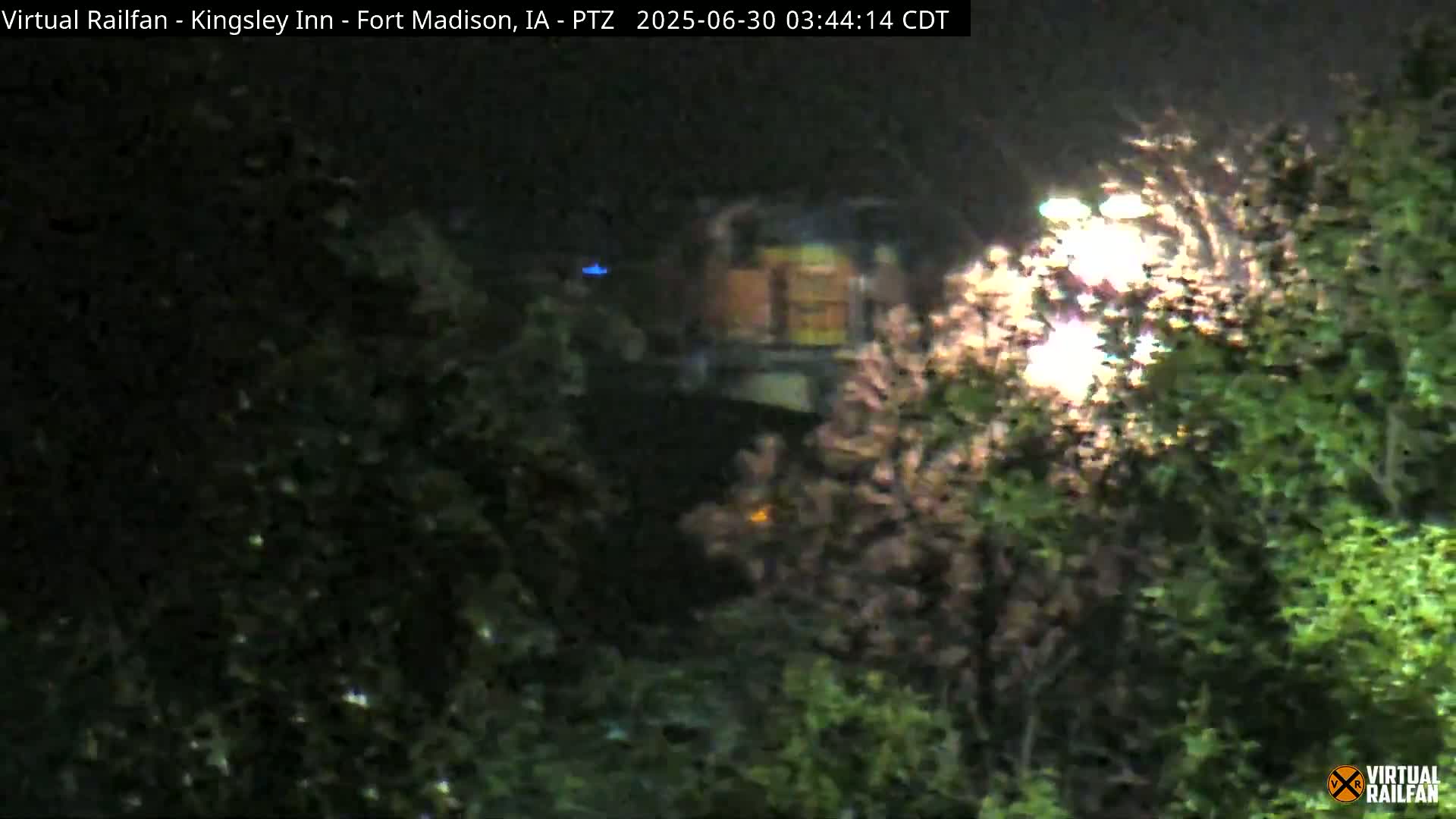 Fort Madison Bridge & Mississippi River & Fort Madison Train Amtrak Station Live Cam - Fort Madison, Lee, Iowa, USA