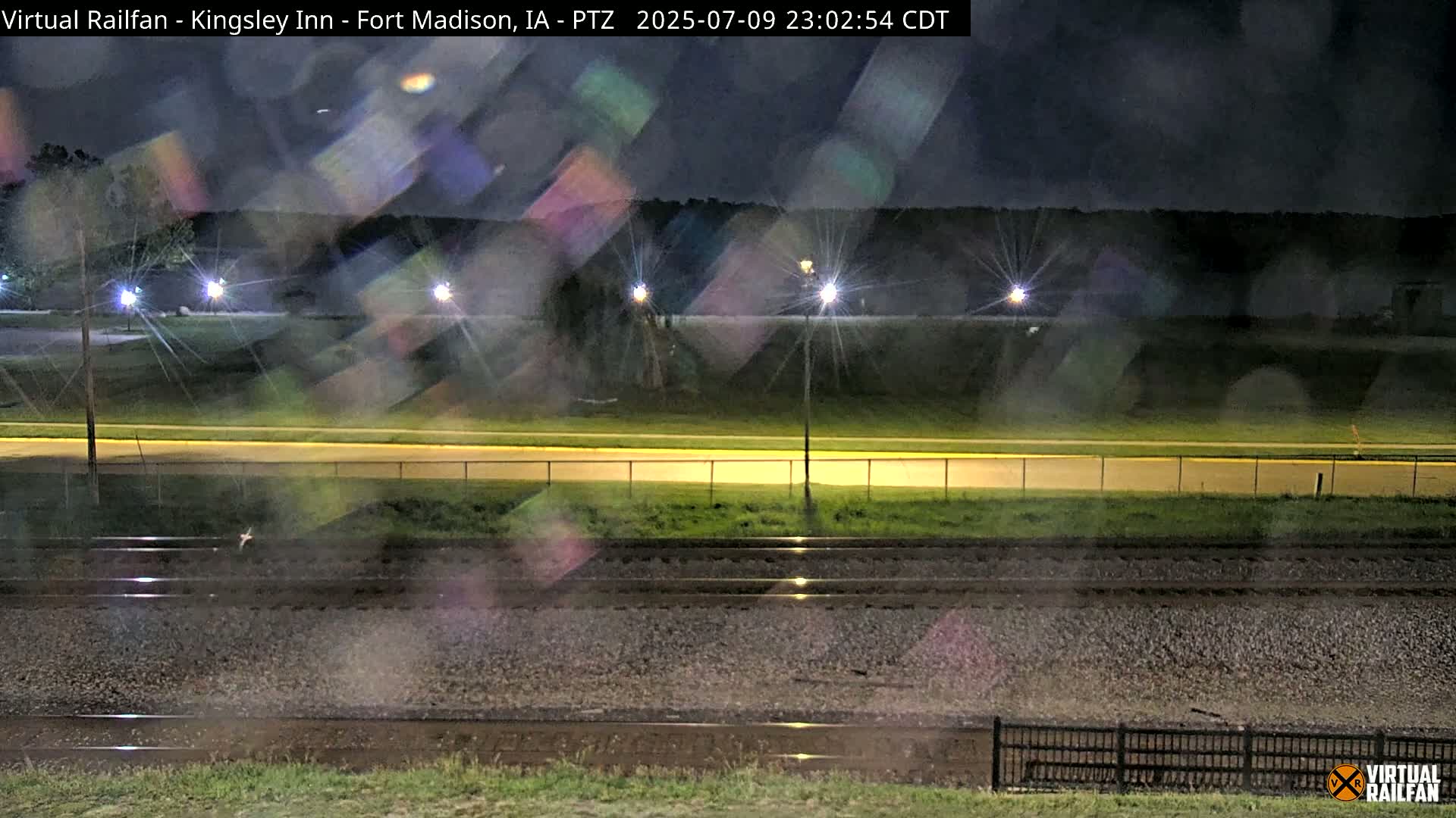 Fort Madison Bridge & Mississippi River & Fort Madison Train Amtrak Station Live Cam - Fort Madison, Lee, Iowa, USA