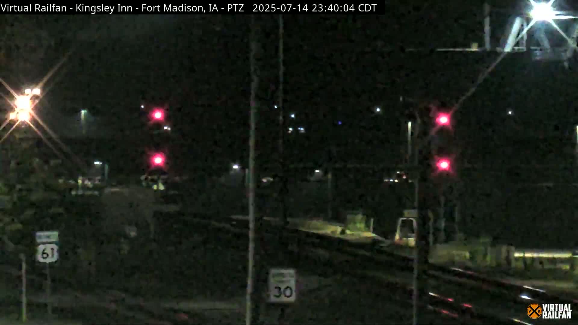 Fort Madison Bridge & Mississippi River & Fort Madison Train Amtrak Station Live Cam - Fort Madison, Lee, Iowa, USA
