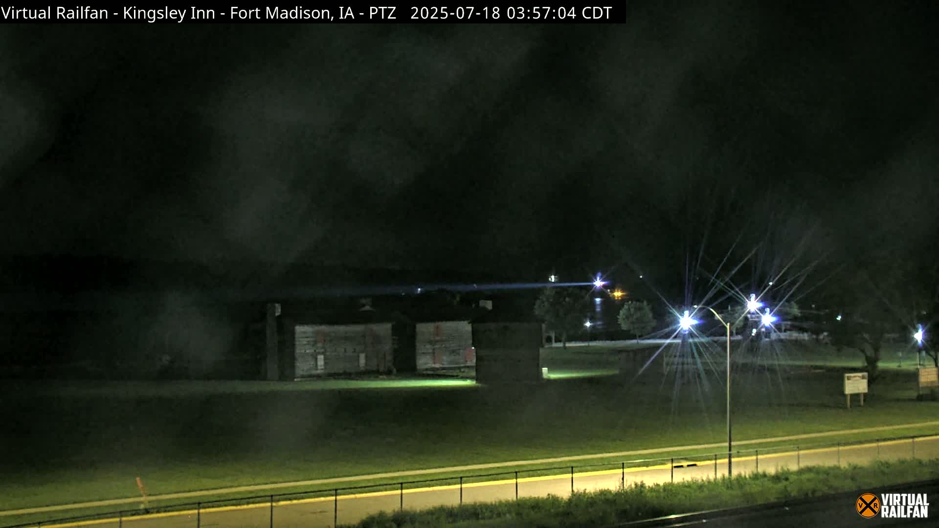 Fort Madison Bridge & Mississippi River & Fort Madison Train Amtrak Station Live Cam - Fort Madison, Lee, Iowa, USA