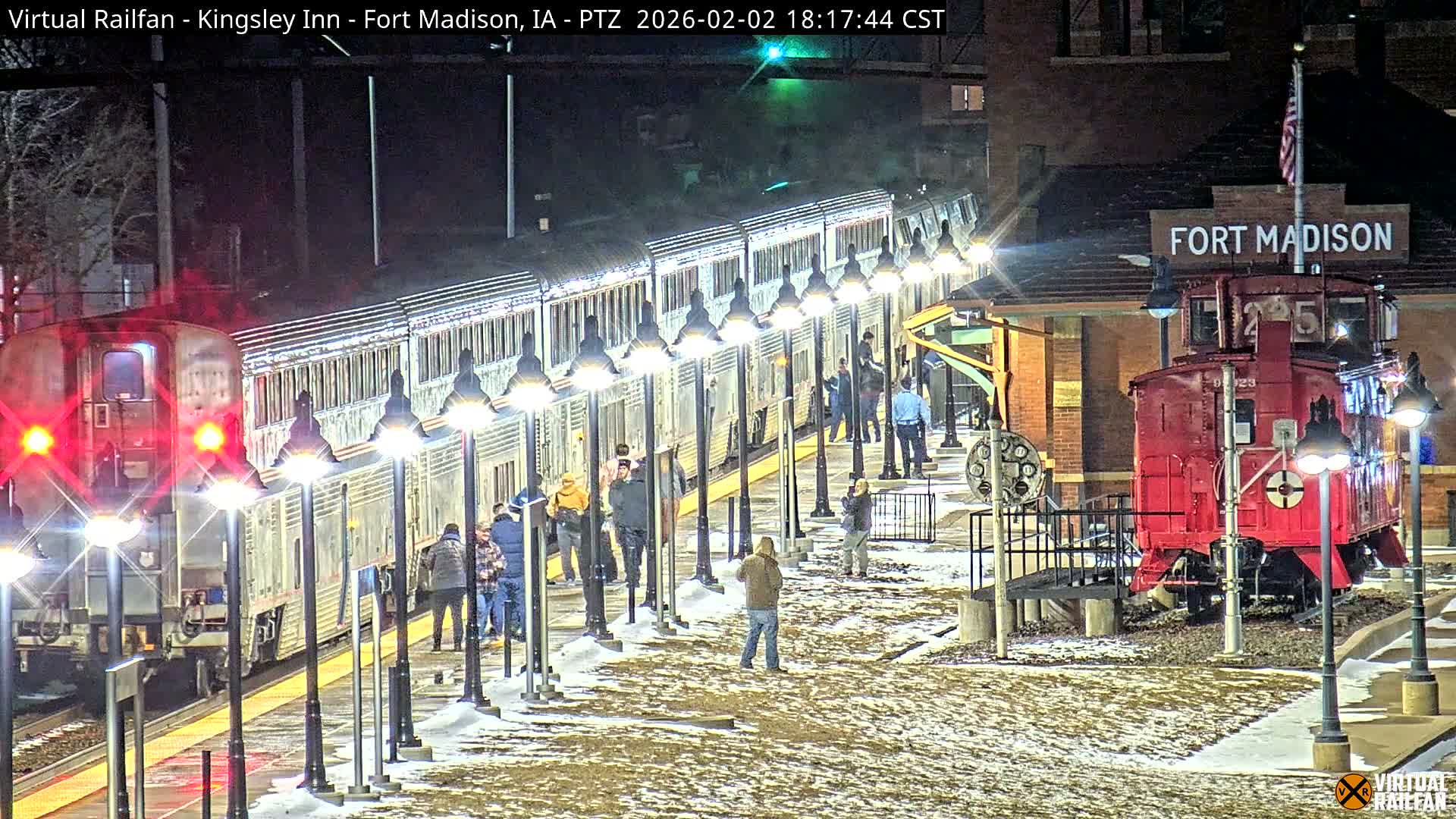 Fort Madison Bridge & Mississippi River & Fort Madison Train Amtrak Station Live Cam - Fort Madison, Lee, Iowa, USA