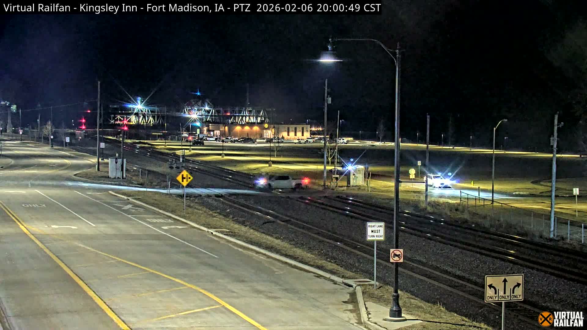 Fort Madison Bridge & Mississippi River & Fort Madison Train Amtrak Station Live Cam - Fort Madison, Lee, Iowa, USA