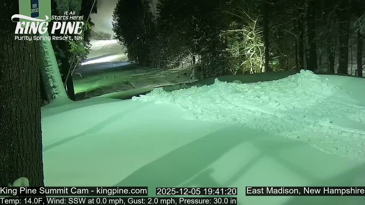 King Pine Summit Ski Area Live Cam -  Madison,  New Hampshire, USA