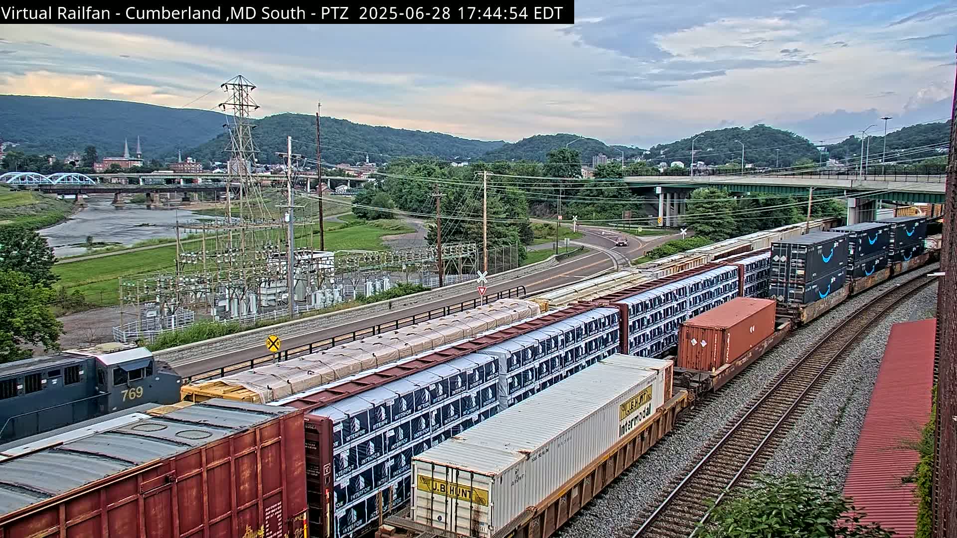 Cumberland City & , Cumberland Train Town  Live Cam - Cumberland, Allegany, Maryland, USA 