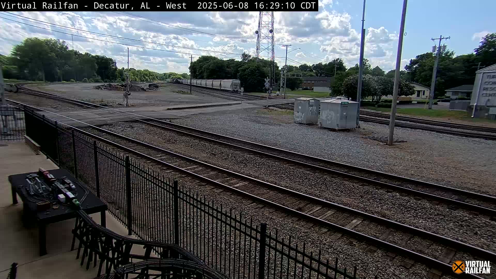 Decatur Nortfolk Southern Railway Depot Junction Live Cam - Decatur, Morgan, Alabama, USA