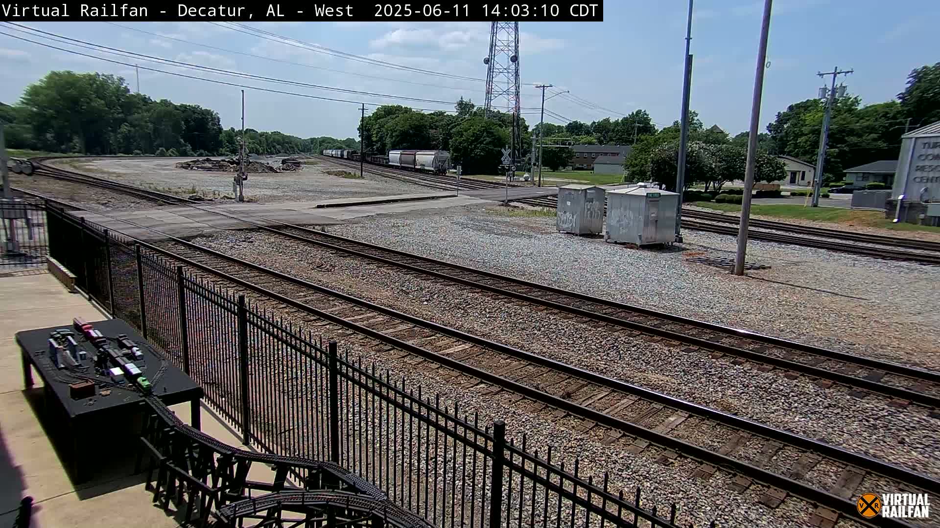 Decatur Nortfolk Southern Railway Depot Junction Live Cam - Decatur, Morgan, Alabama, USA