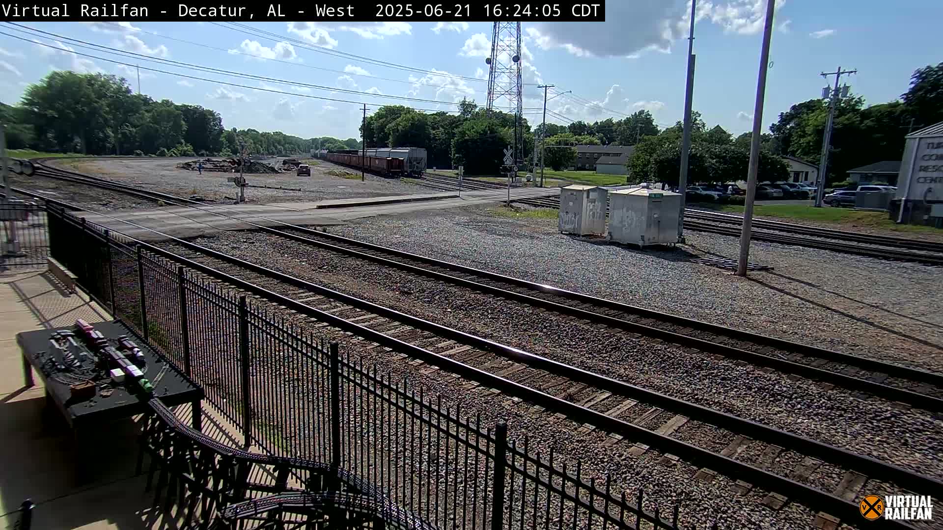 Decatur Nortfolk Southern Railway Depot Junction Live Cam - Decatur, Morgan, Alabama, USA