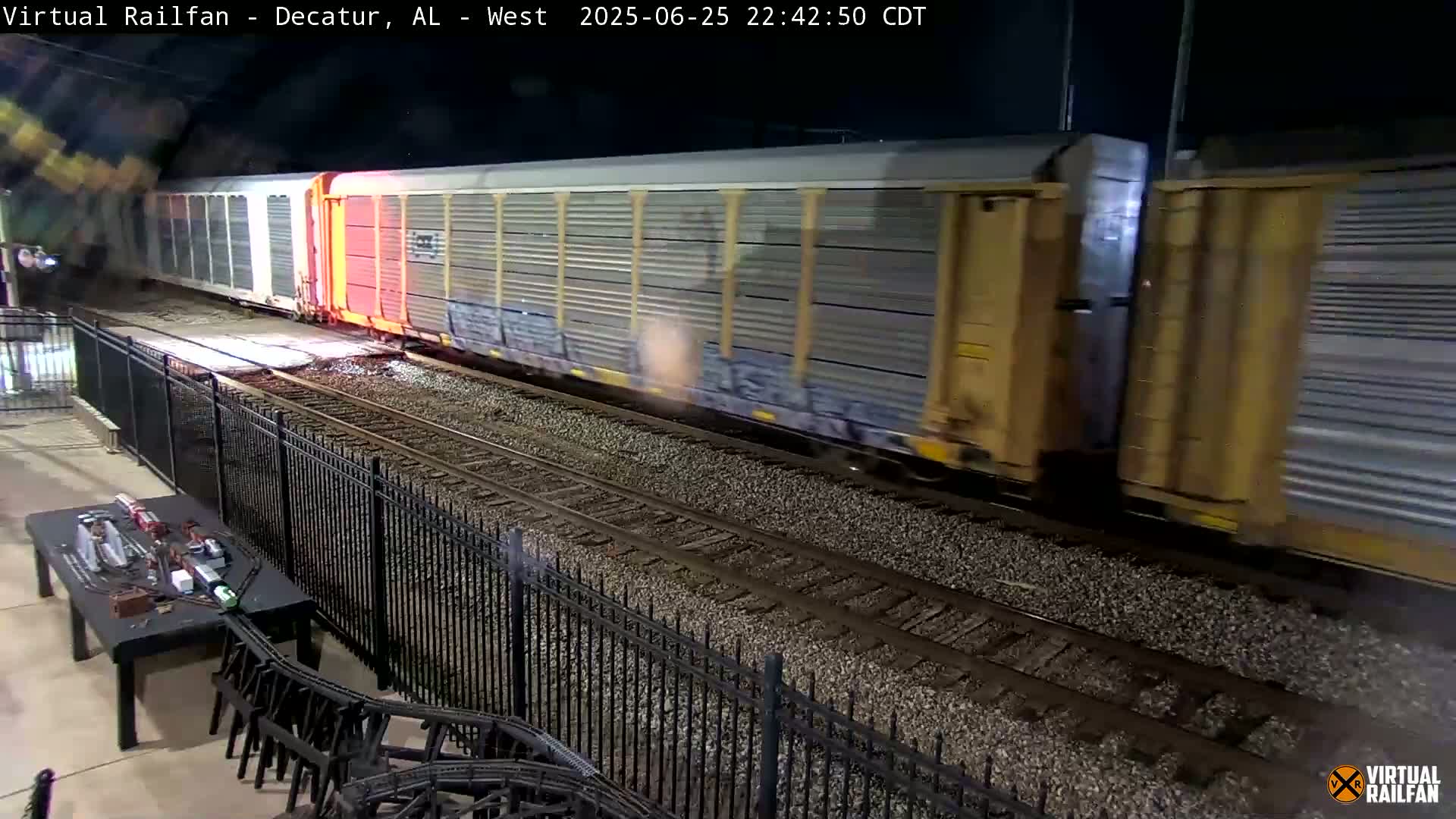 Decatur Nortfolk Southern Railway Depot Junction Live Cam - Decatur, Morgan, Alabama, USA
