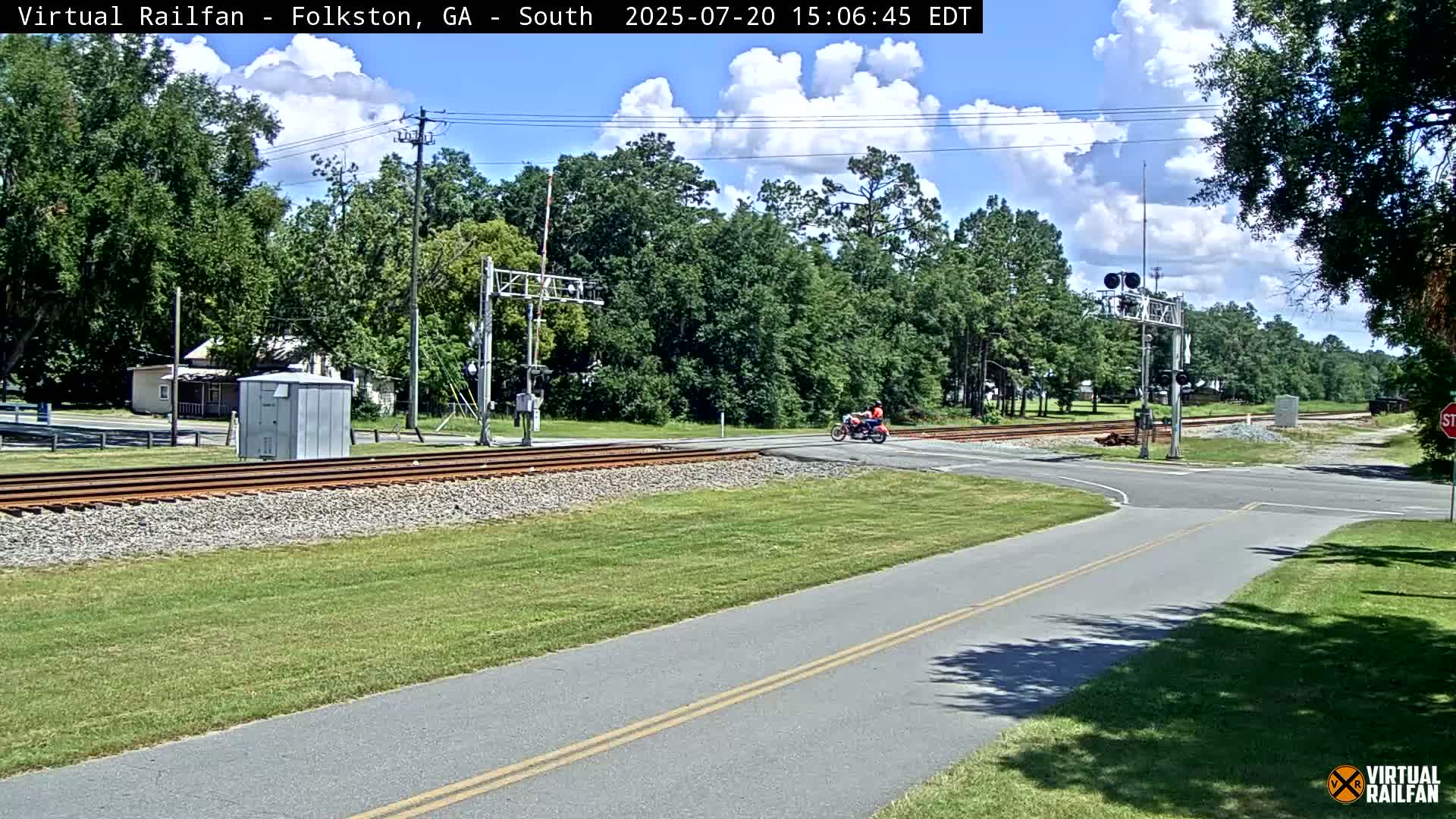 Folkston Railway - W Martin st. Junction Live Cam - Folkston, Charlton, Georgia, USA 