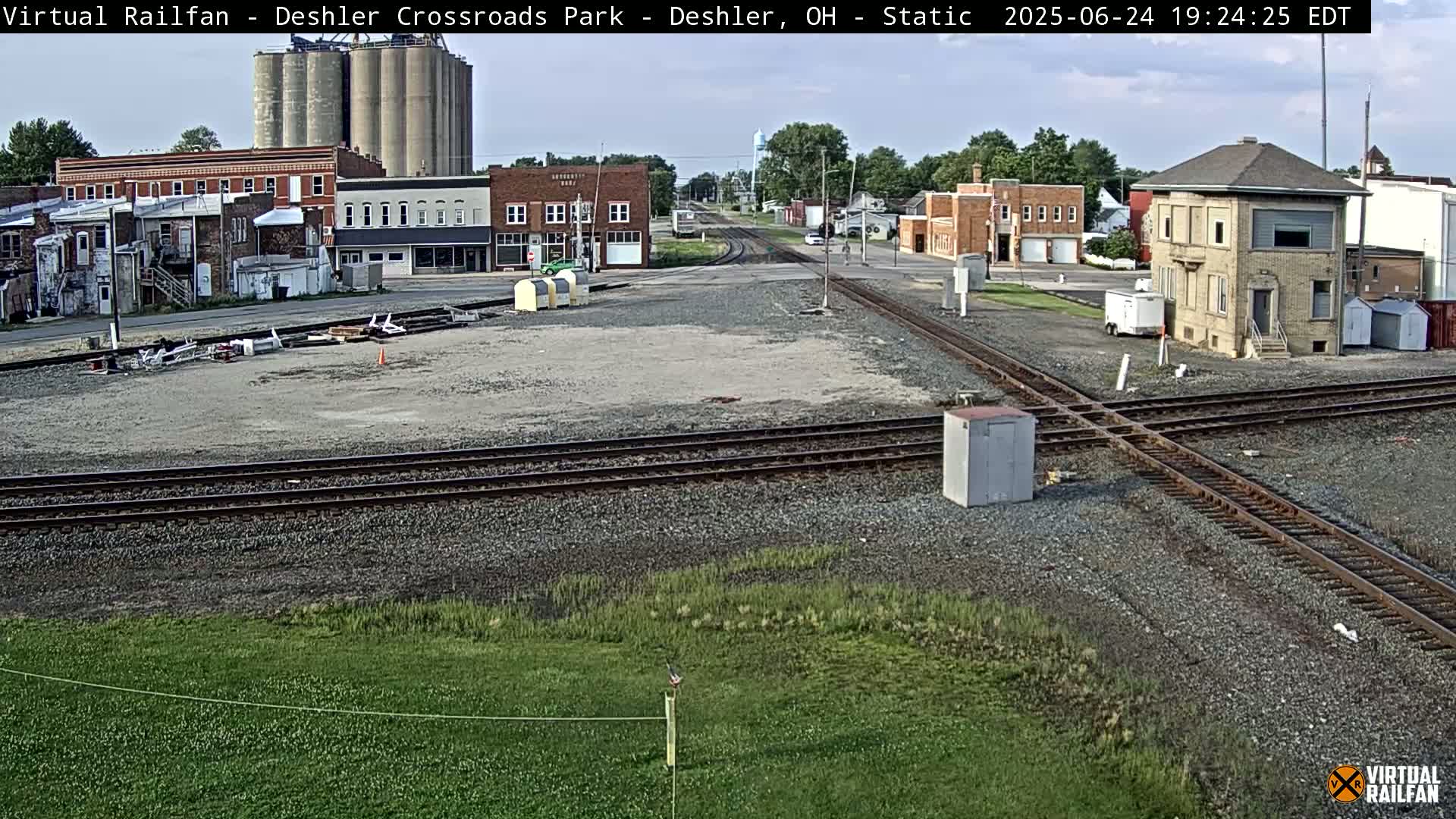 Deshler Crossroad Park Railway Junction Live Cam - Deshler, Henry, Ohio, USA